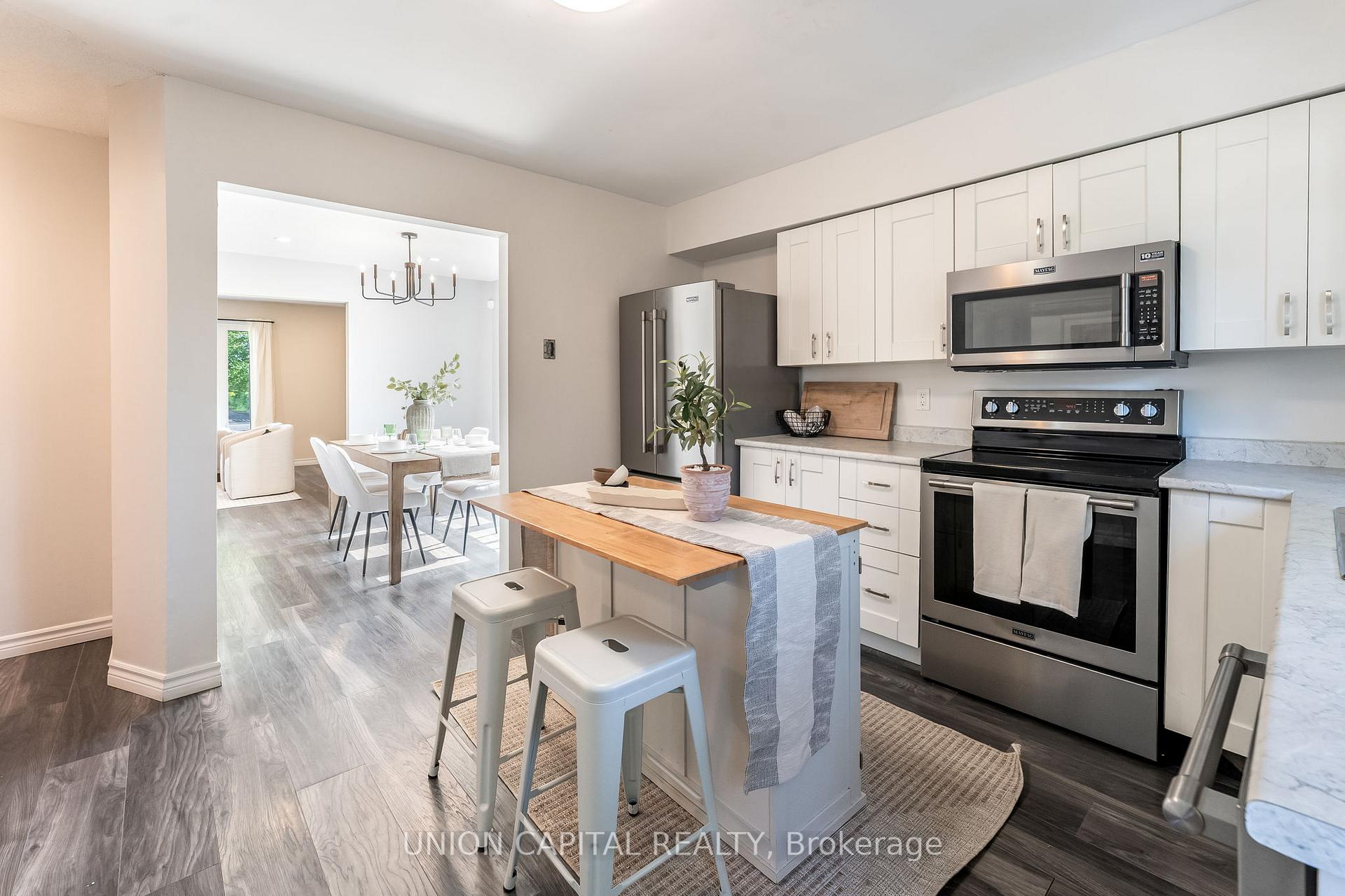 Photo 12 of 350 Hollywood Drive, Georgina, Keswick South — HOMEH