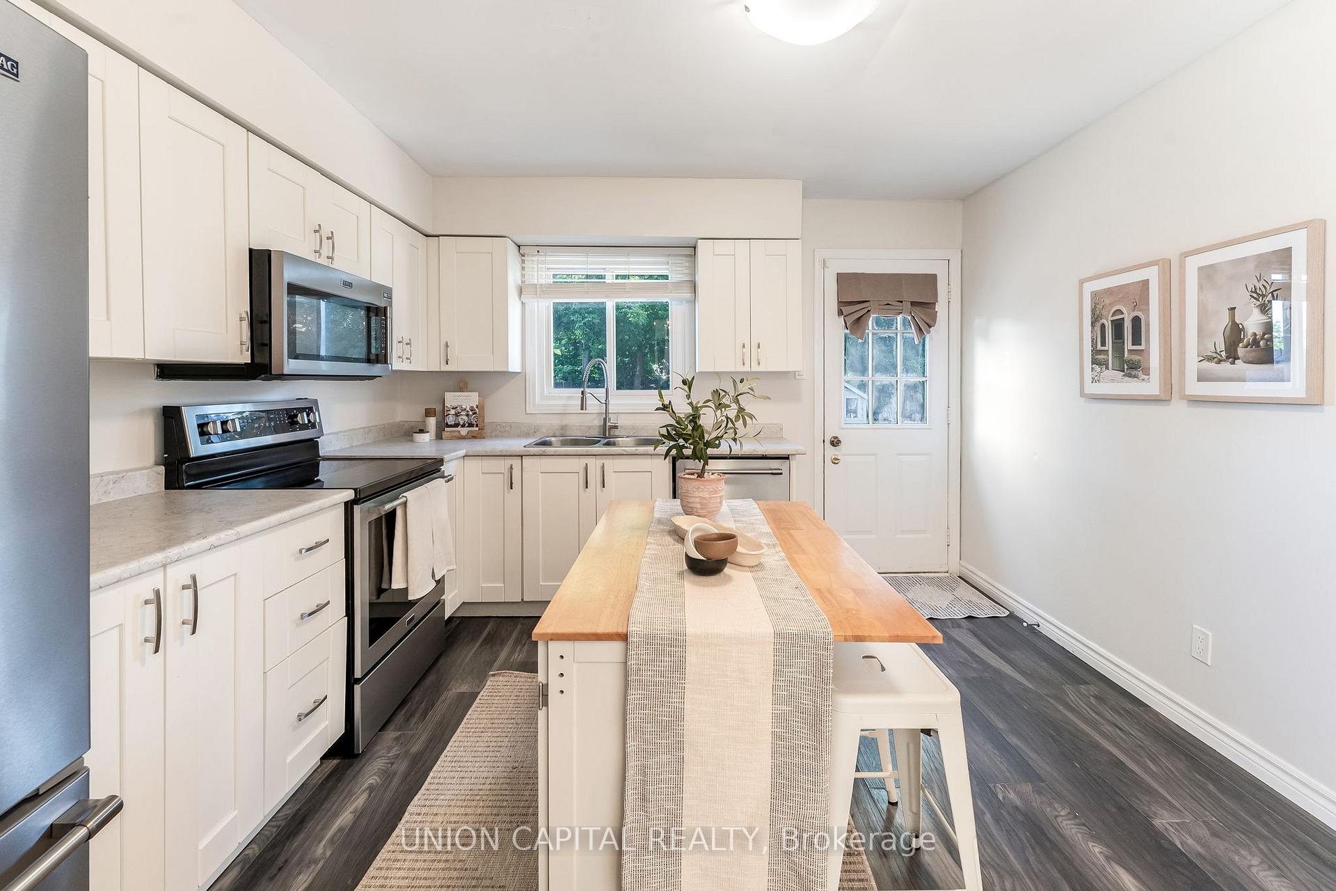 Photo 13 of 350 Hollywood Drive, Georgina, Keswick South — HOMEH