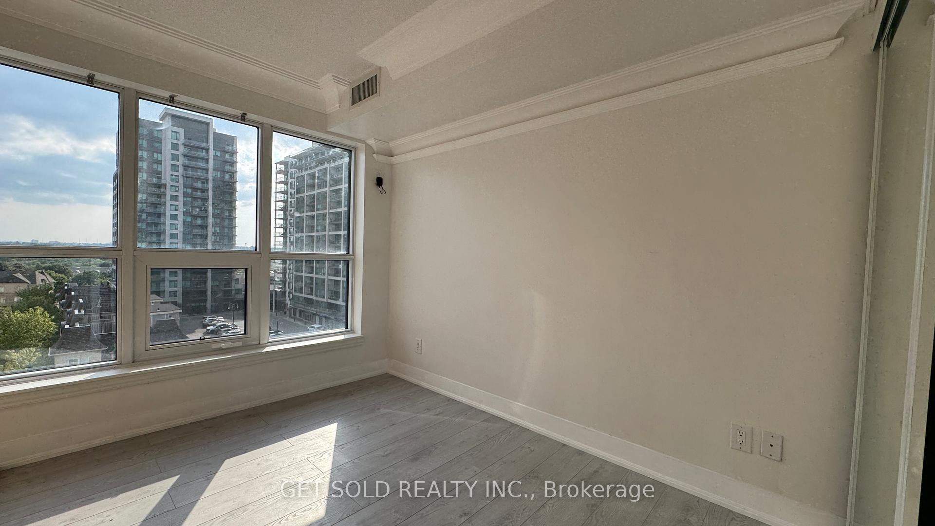 Photo 8 of Unit 707, 1255 Bayly Street, Pickering, Bay Ridges — HOMEH