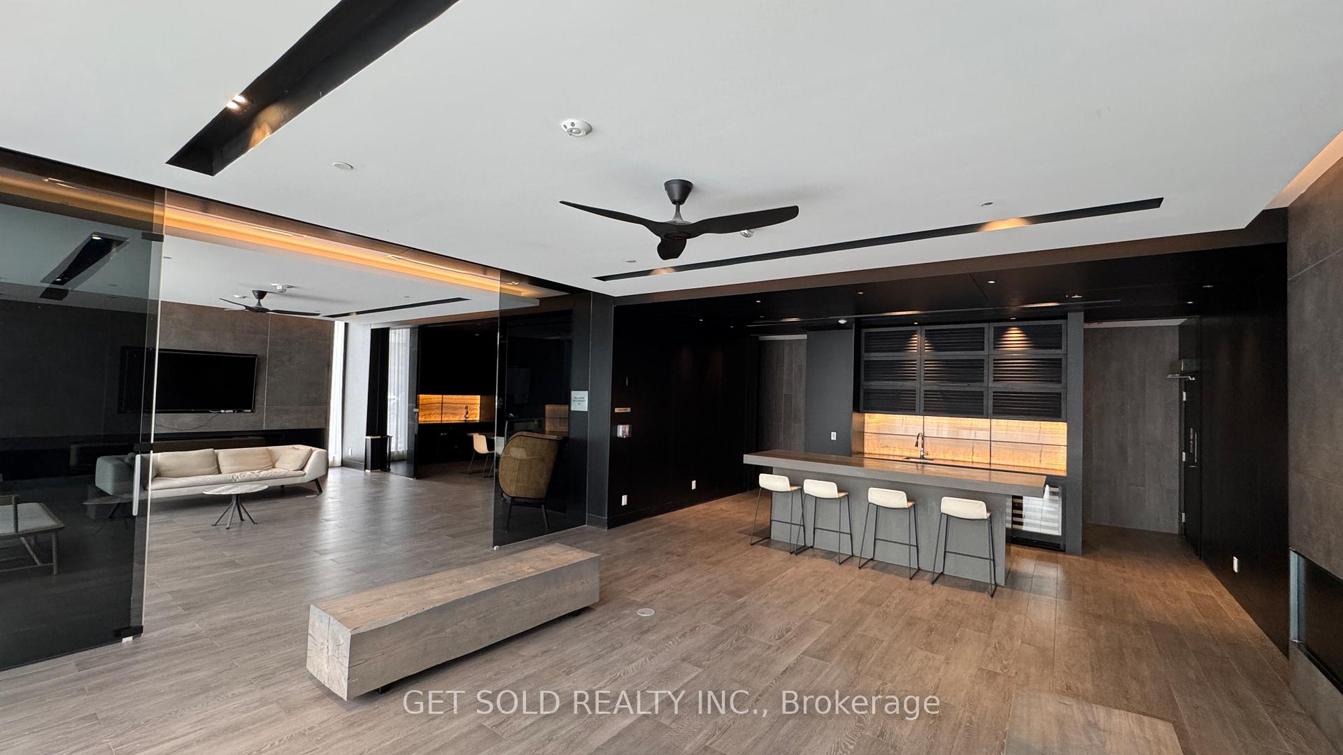 Photo 15 of Unit 707, 1255 Bayly Street, Pickering, Bay Ridges — HOMEH