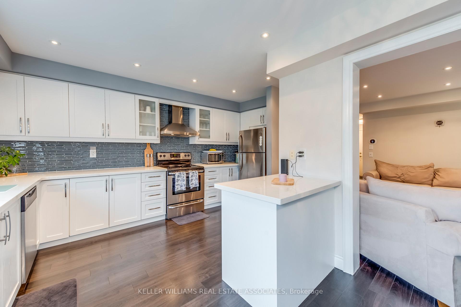 Photo 12 of Unit 97, 9900 McLaughlin Road N, Brampton, Fletcher's Creek Village — HOMEH