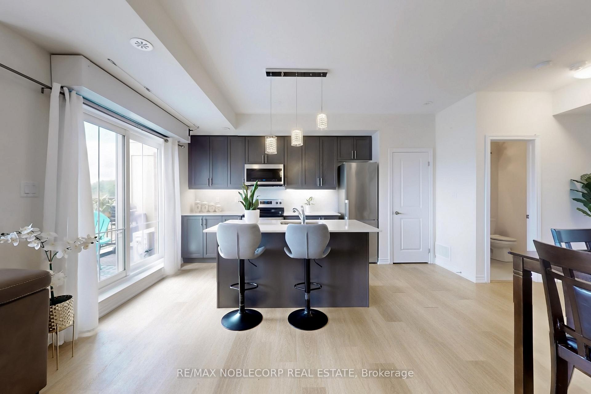 Photo 3 of Unit 15, 470 Beresford Path, Oshawa, Central — HOMEH