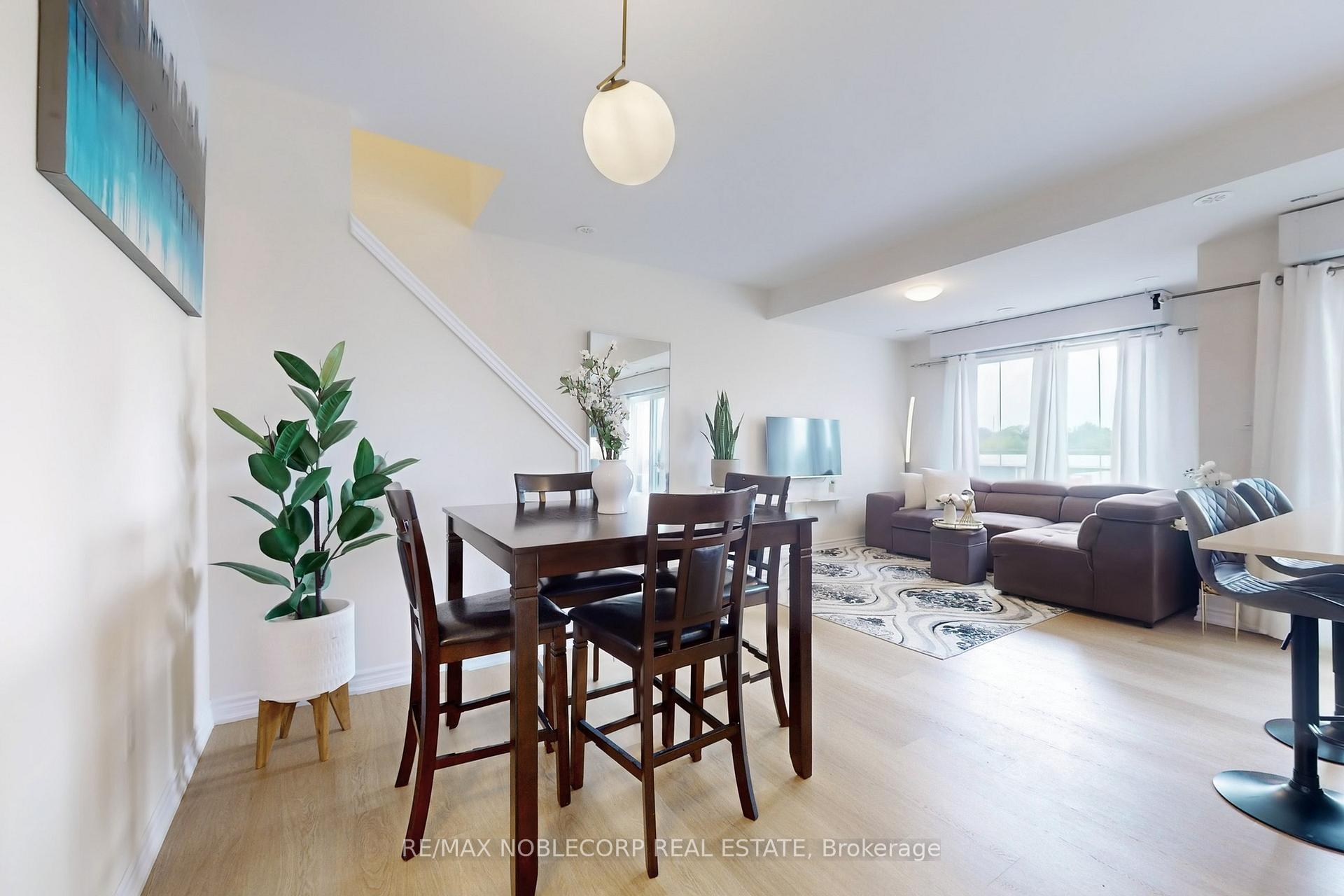 Photo 12 of Unit 15, 470 Beresford Path, Oshawa, Central — HOMEH