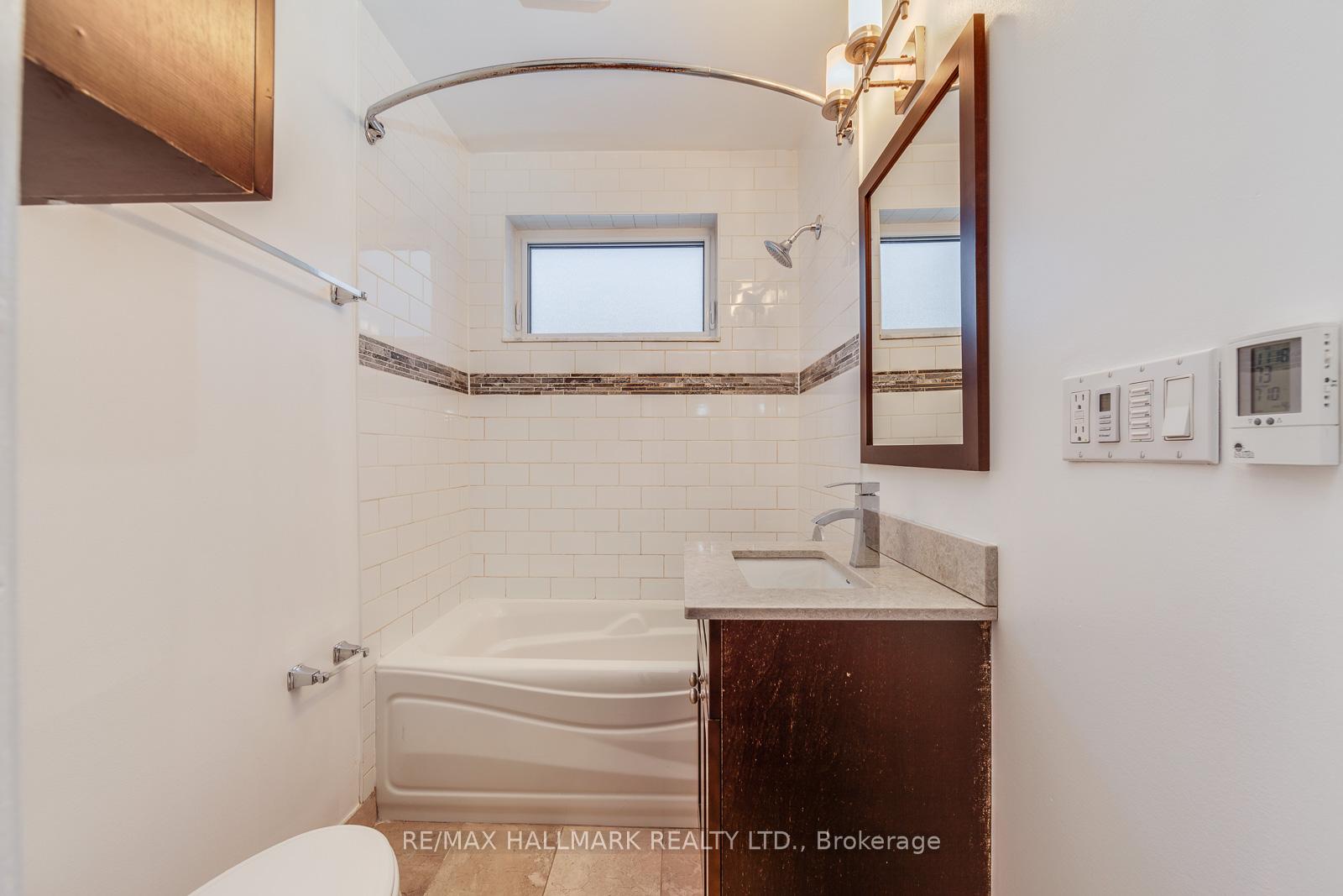 Photo 6 of Unit Main, 28 Hammersmith Avenue, Toronto, The Beaches — HOMEH