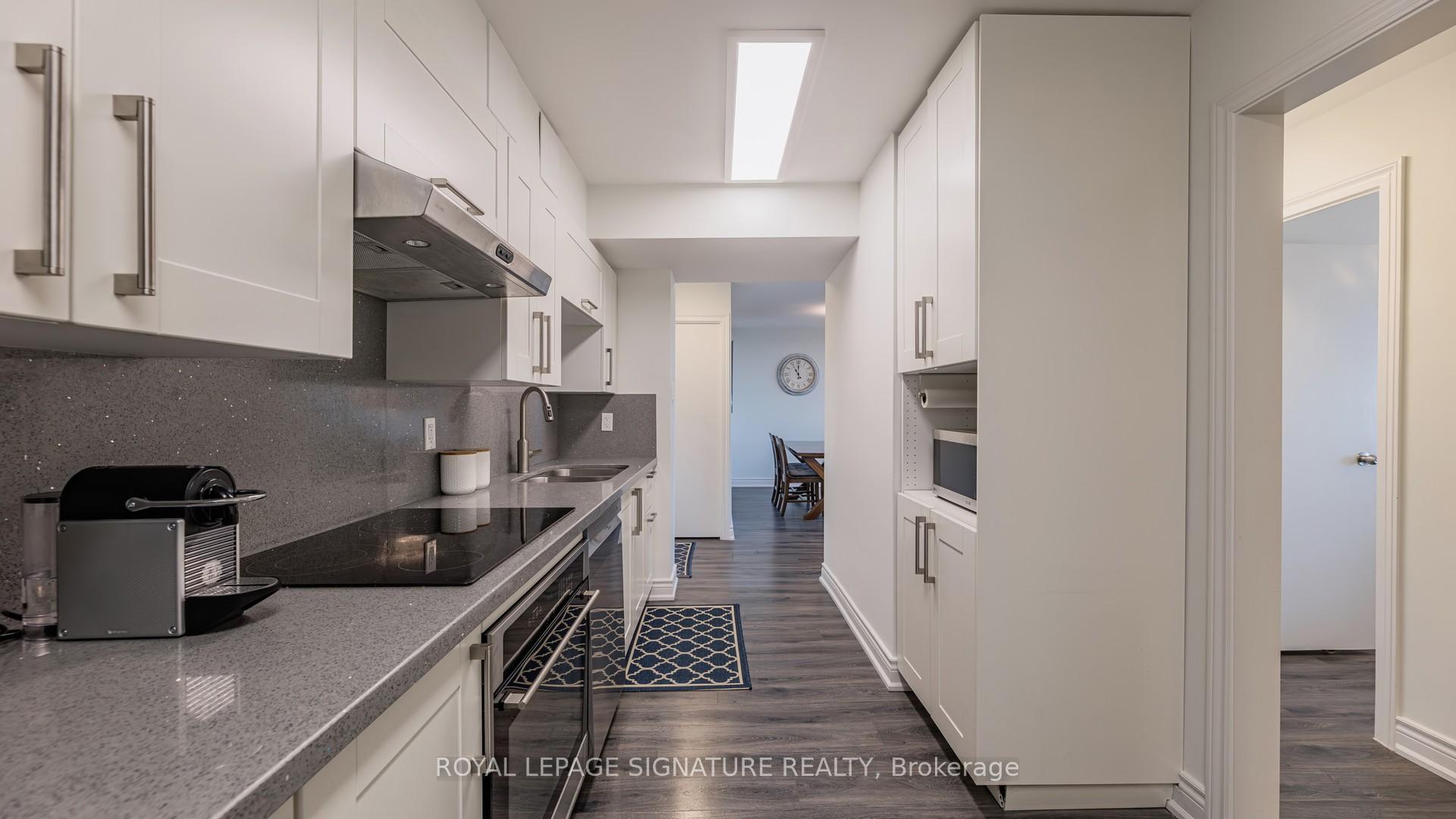 Photo 7 of Unit 508, 80 Inverlochy Boulevard, Markham, Royal Orchard — HOMEH