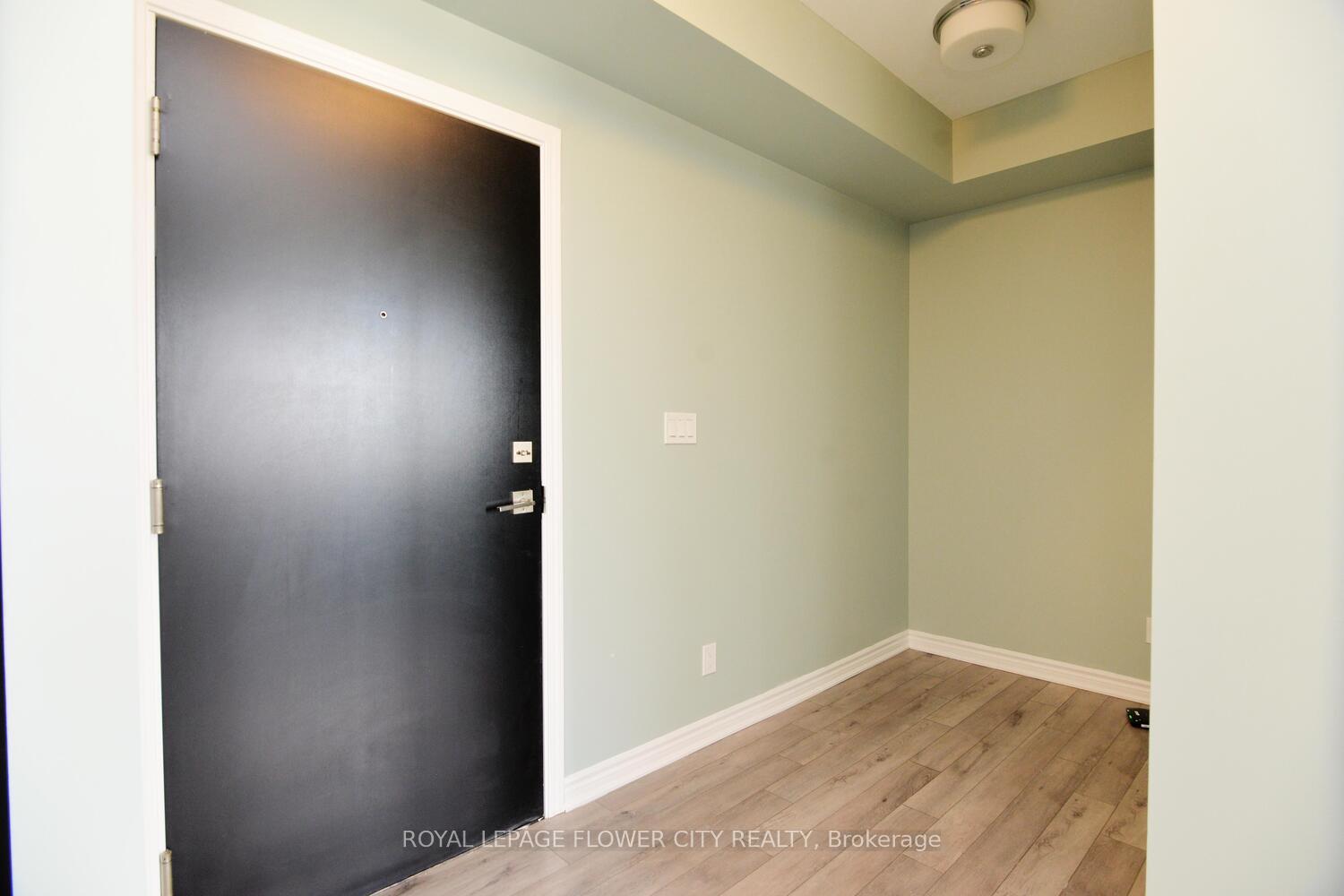 Photo 9 of Unit 307, 200 Lagerfeld Drive, Brampton, Northwest Brampton — HOMEH