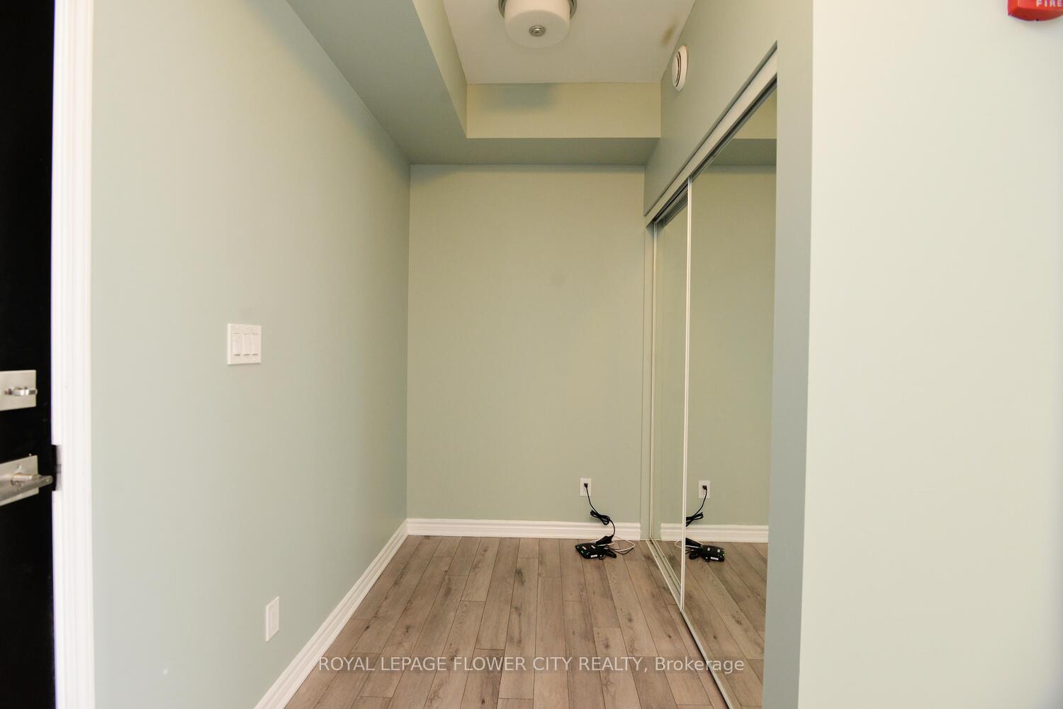 Photo 7 of Unit 307, 200 Lagerfeld Drive, Brampton, Northwest Brampton — HOMEH