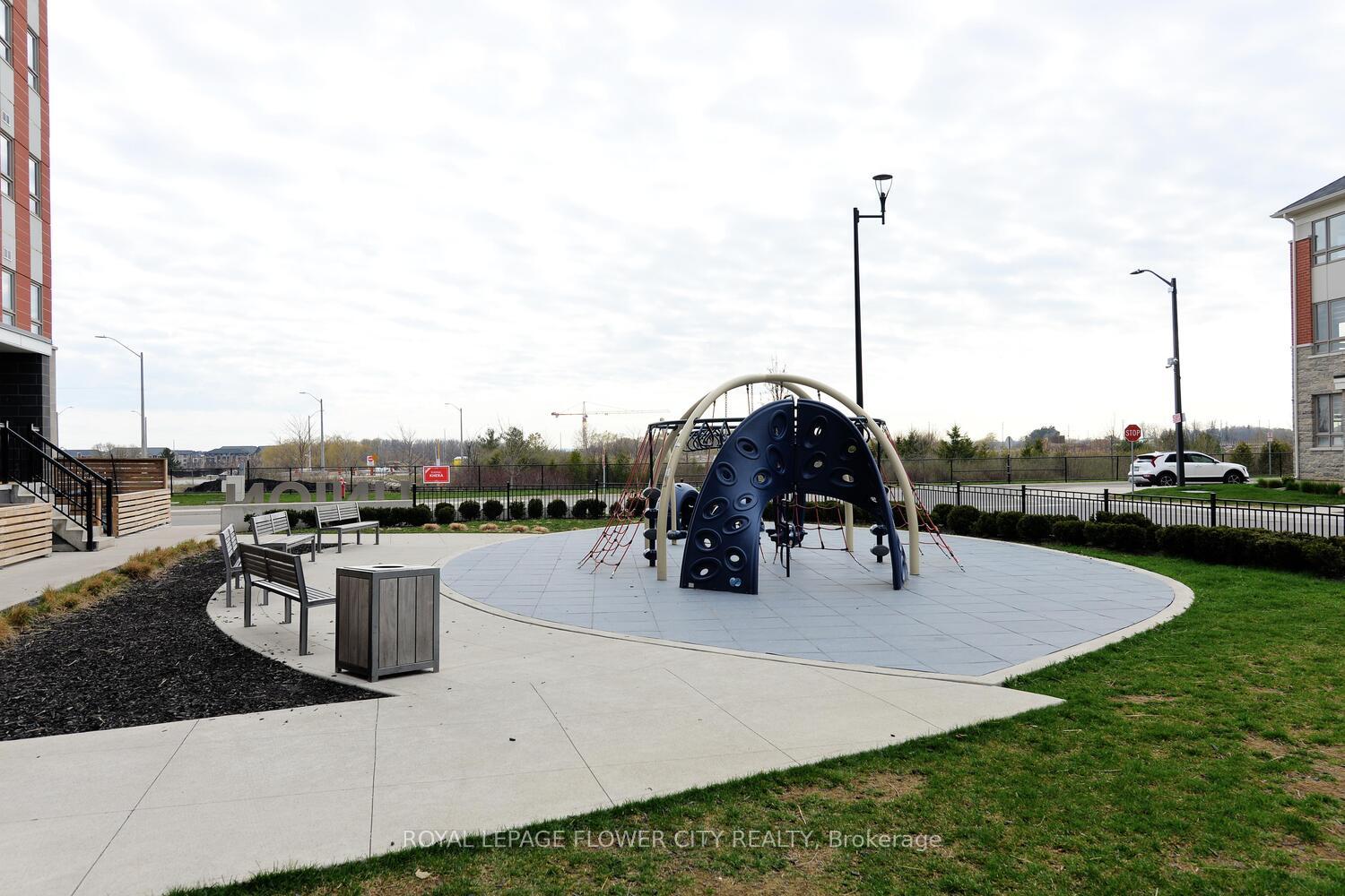Photo 41 of Unit 307, 200 Lagerfeld Drive, Brampton, Northwest Brampton — HOMEH