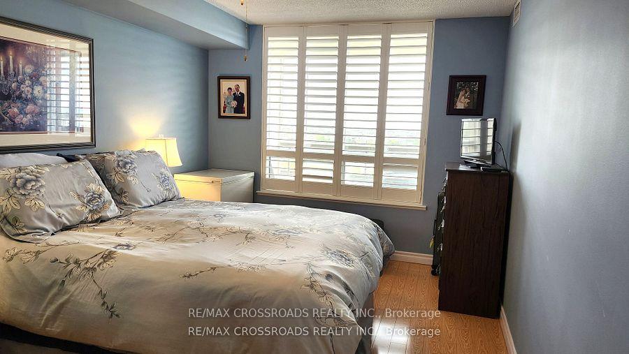 Photo 12 of Unit 1412, 1000 The Esplanade North, Pickering, Town Centre — HOMEH
