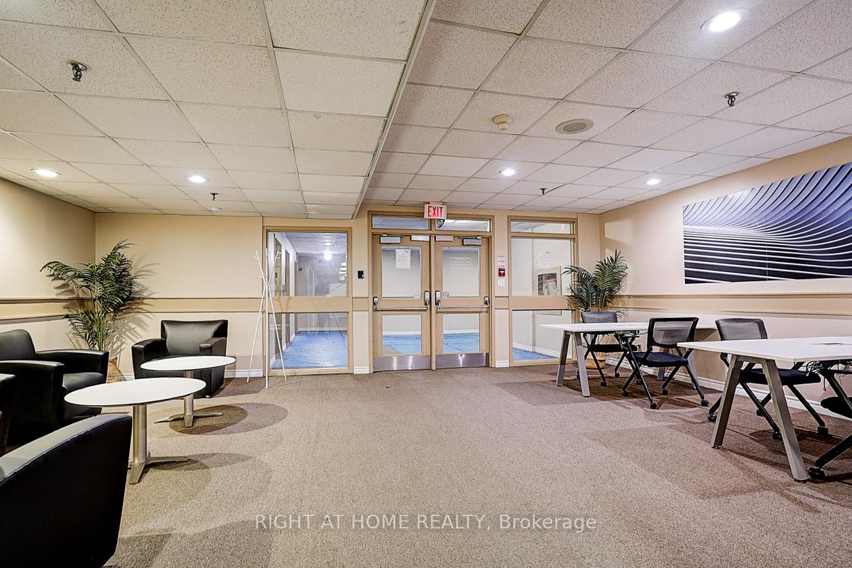 Photo 8 of Unit 718, 222 The Esplanade, Toronto, Waterfront Communities — HOMEH