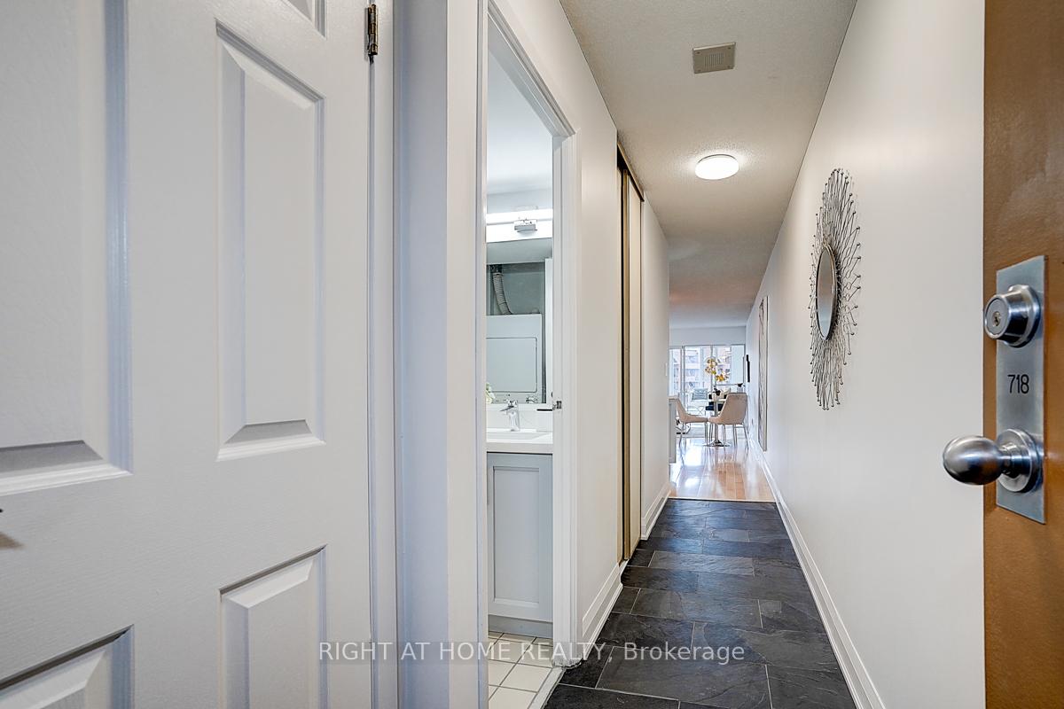 Photo 21 of Unit 718, 222 The Esplanade, Toronto, Waterfront Communities — HOMEH