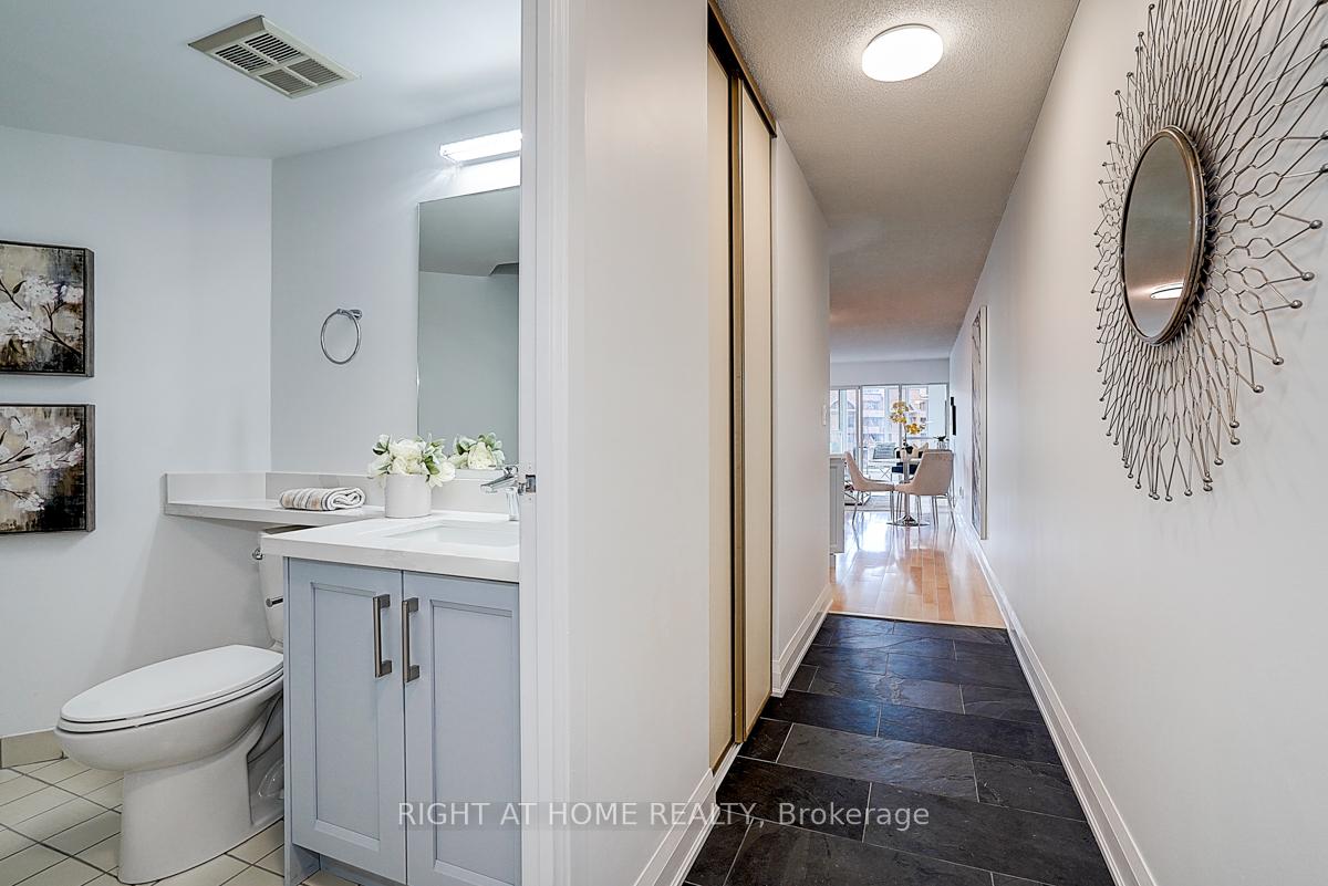 Photo 30 of Unit 718, 222 The Esplanade, Toronto, Waterfront Communities — HOMEH