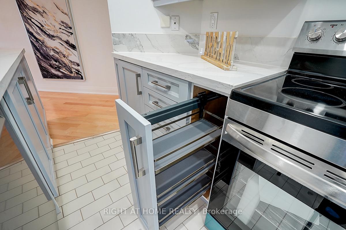 Photo 40 of Unit 718, 222 The Esplanade, Toronto, Waterfront Communities — HOMEH
