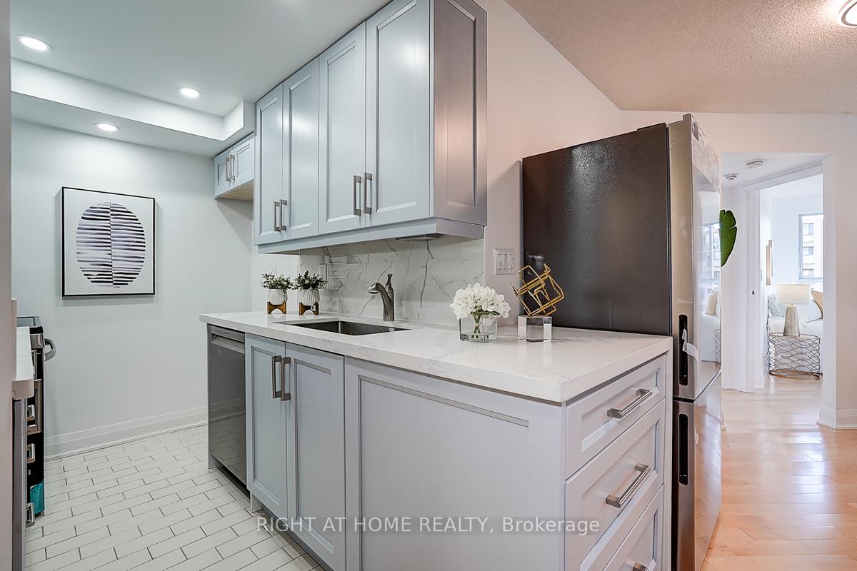 Photo 34 of Unit 718, 222 The Esplanade, Toronto, Waterfront Communities — HOMEH
