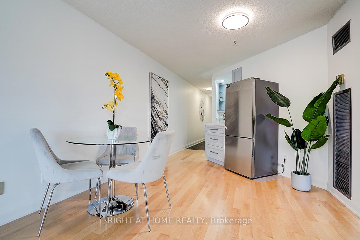 Photo 42 of Unit 718, 222 The Esplanade, Toronto, Waterfront Communities — HOMEH