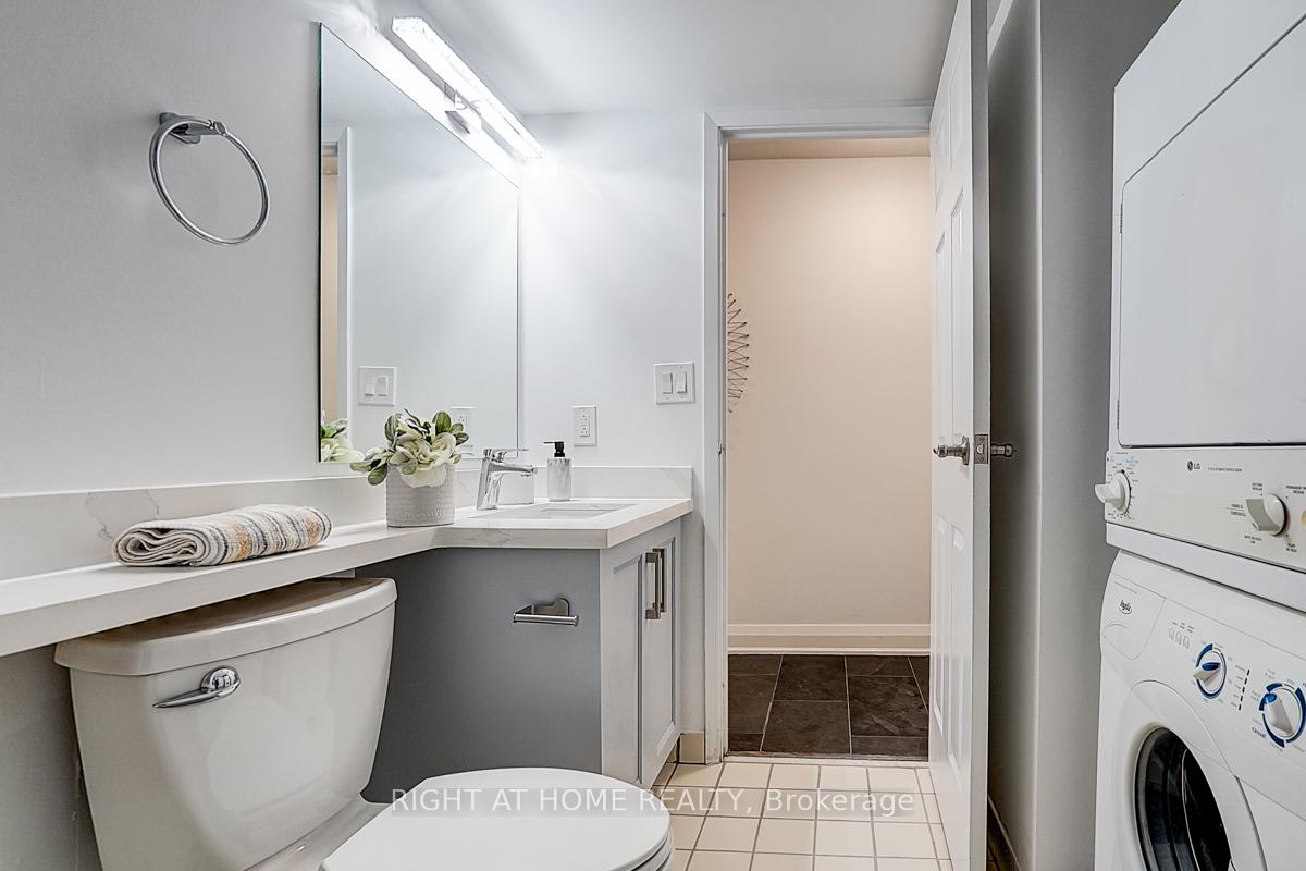 Photo 43 of Unit 718, 222 The Esplanade, Toronto, Waterfront Communities — HOMEH