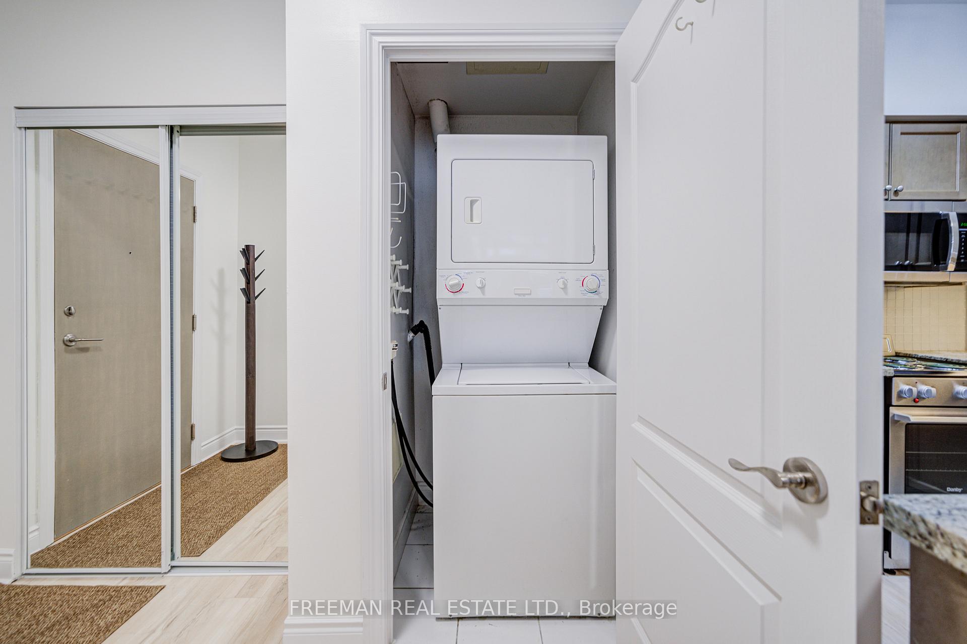 Photo 9 of Unit 201, 319 Merton Street, Toronto, Mount Pleasant West — HOMEH