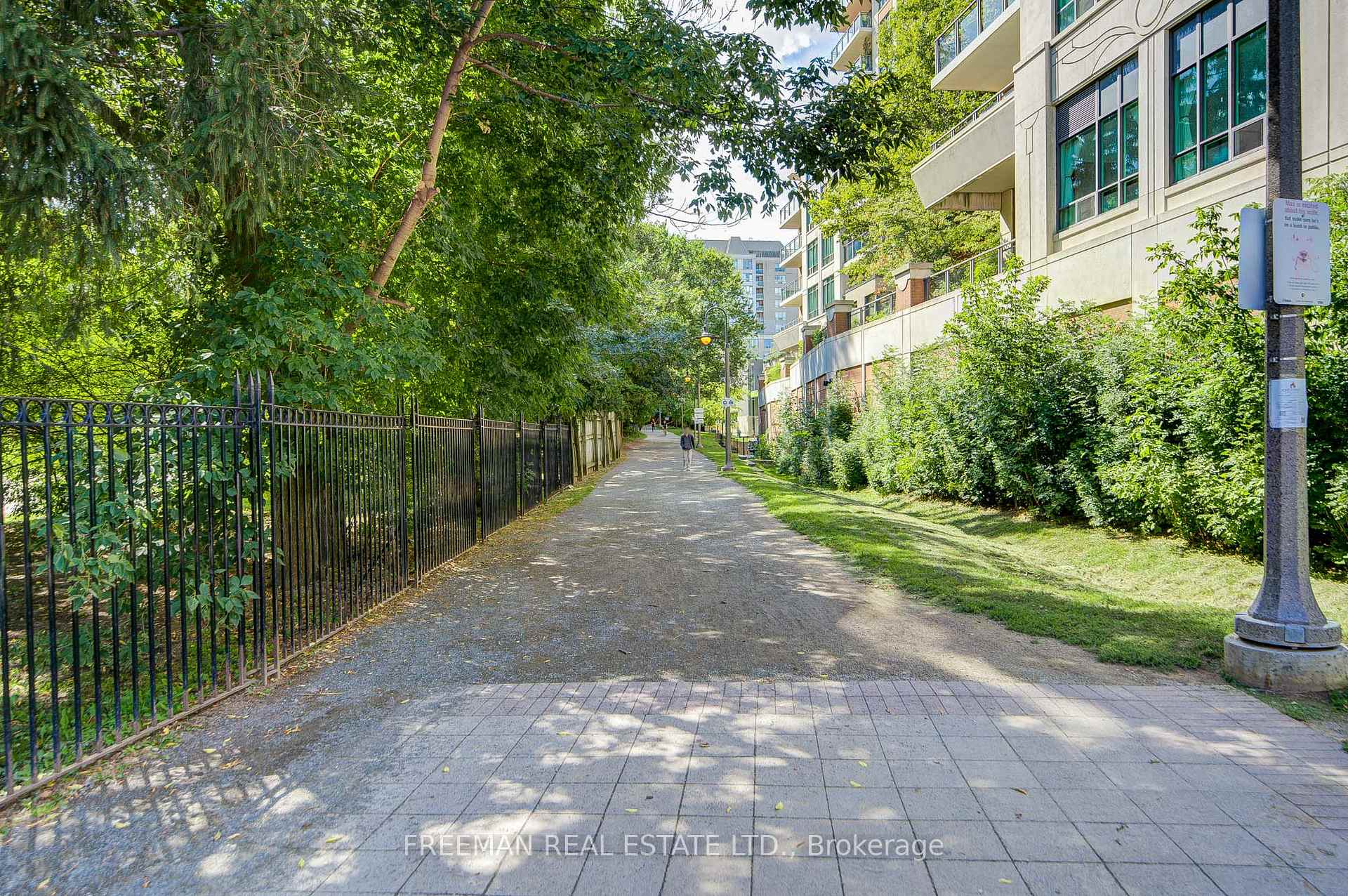 Photo 31 of Unit 201, 319 Merton Street, Toronto, Mount Pleasant West — HOMEH