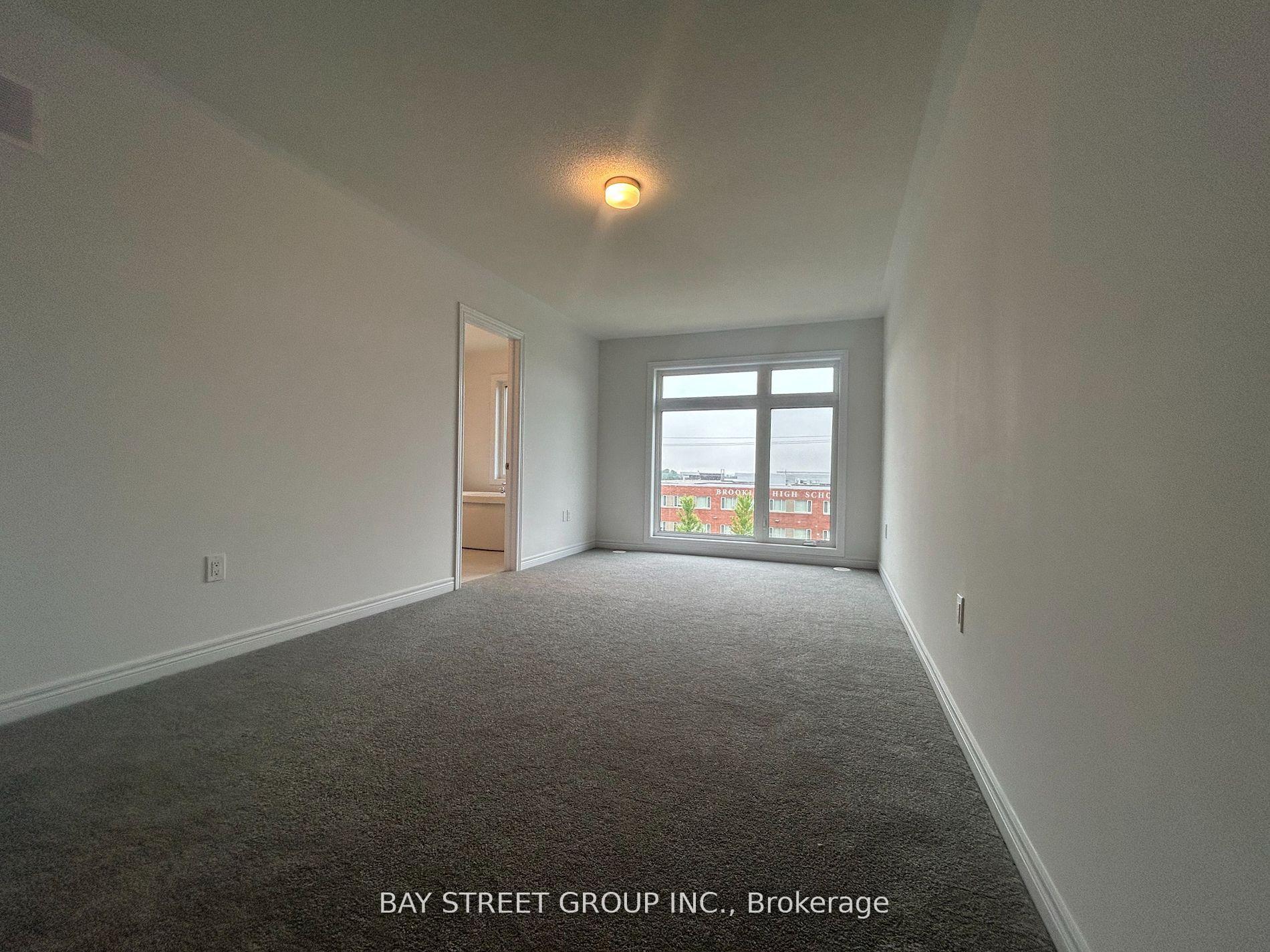 Photo 4 of 55 Sorbara Way, Whitby, Brooklin — HOMEH
