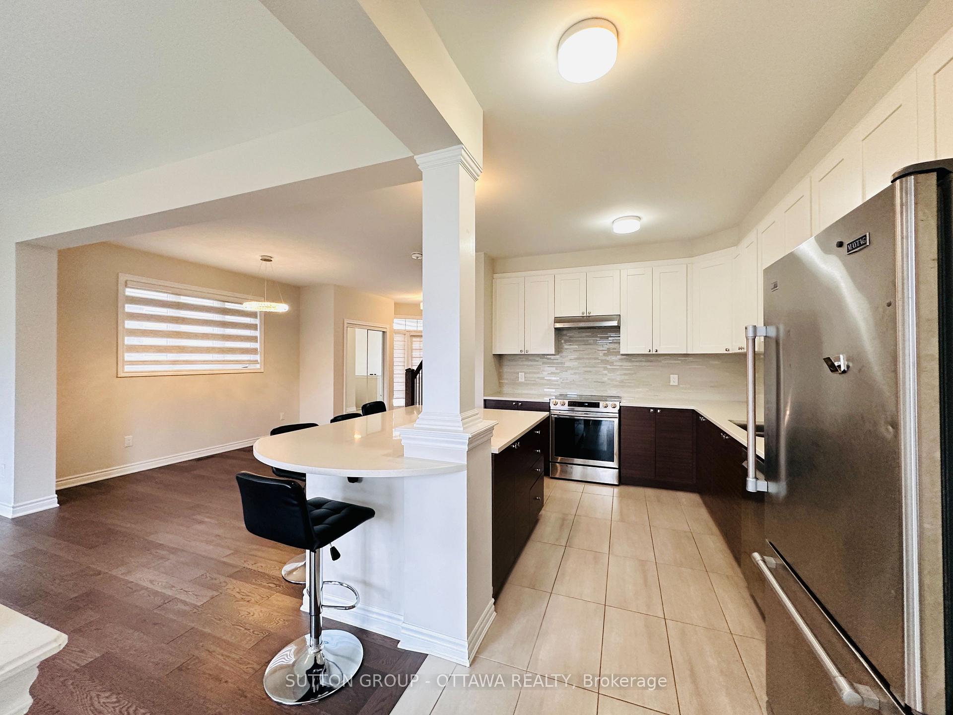 Photo 7 of 1140 Apolune Street, Ottawa, Barrhaven - Half Moon Bay — HOMEH