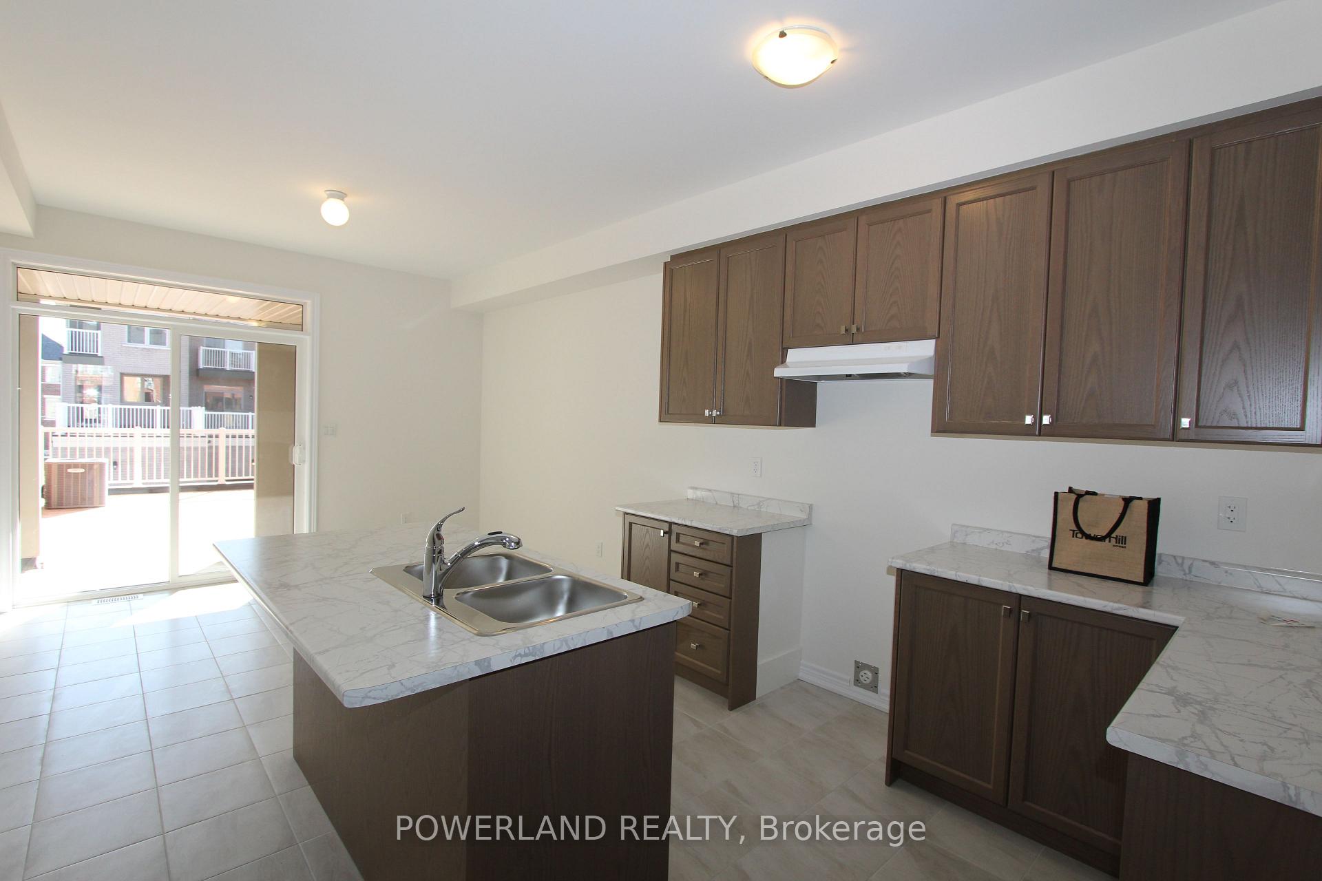 Photo 13 of 2865 Whites Road, Pickering, Rural Pickering — HOMEH