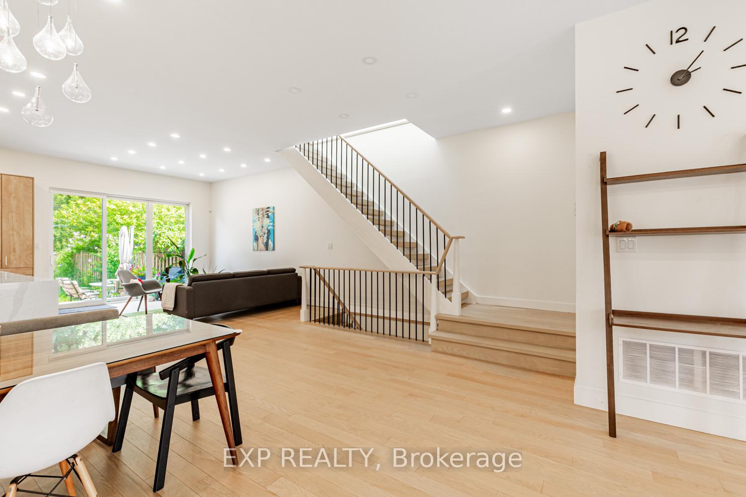 Photo 23 of 1043 Logan Avenue, Toronto, Broadview North — HOMEH