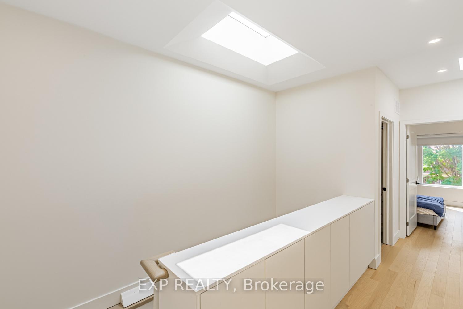 Photo 6 of 1043 Logan Avenue, Toronto, Broadview North — HOMEH