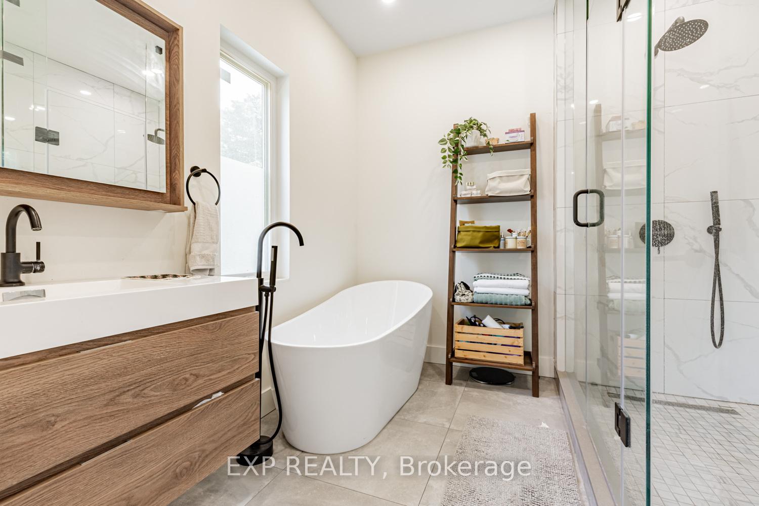 Photo 21 of 1043 Logan Avenue, Toronto, Broadview North — HOMEH
