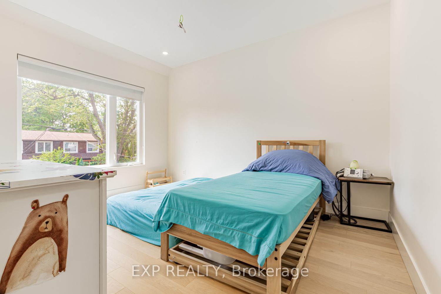 Photo 26 of 1043 Logan Avenue, Toronto, Broadview North — HOMEH