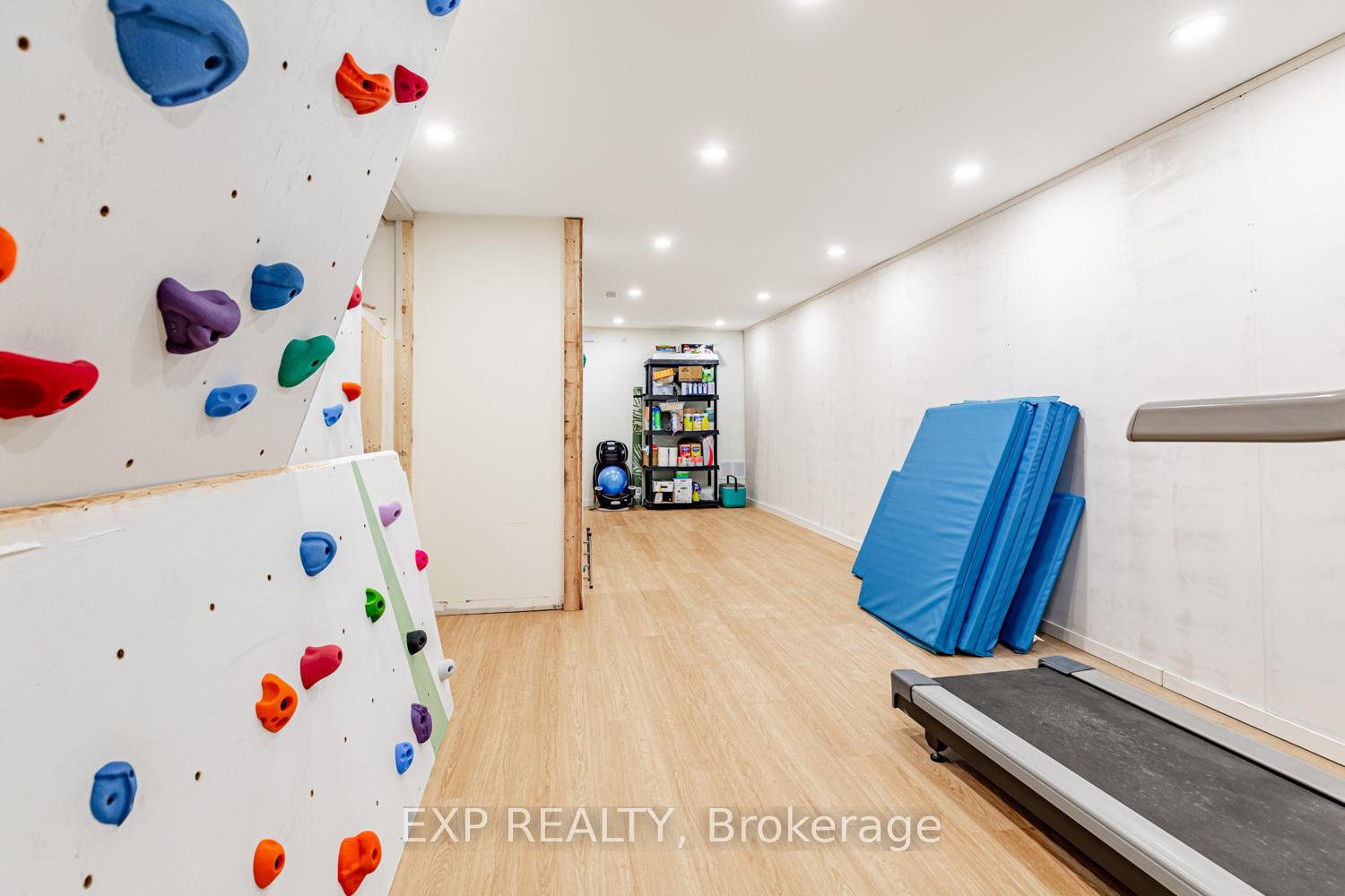 Photo 25 of 1043 Logan Avenue, Toronto, Broadview North — HOMEH