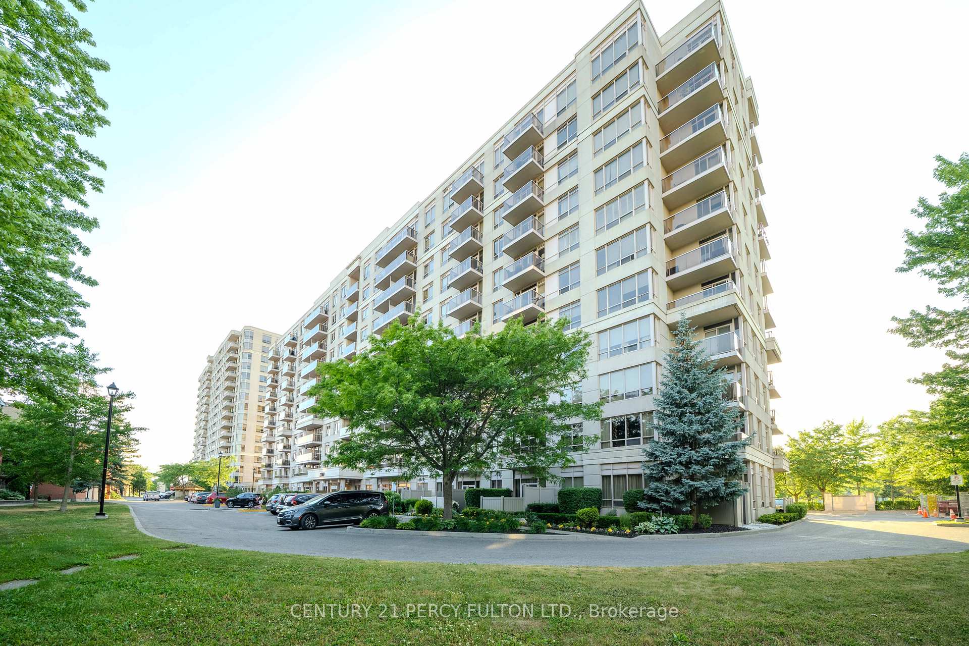 Photo 2 of Unit 615, 1200 The Esplanade N, Pickering, Town Centre — HOMEH
