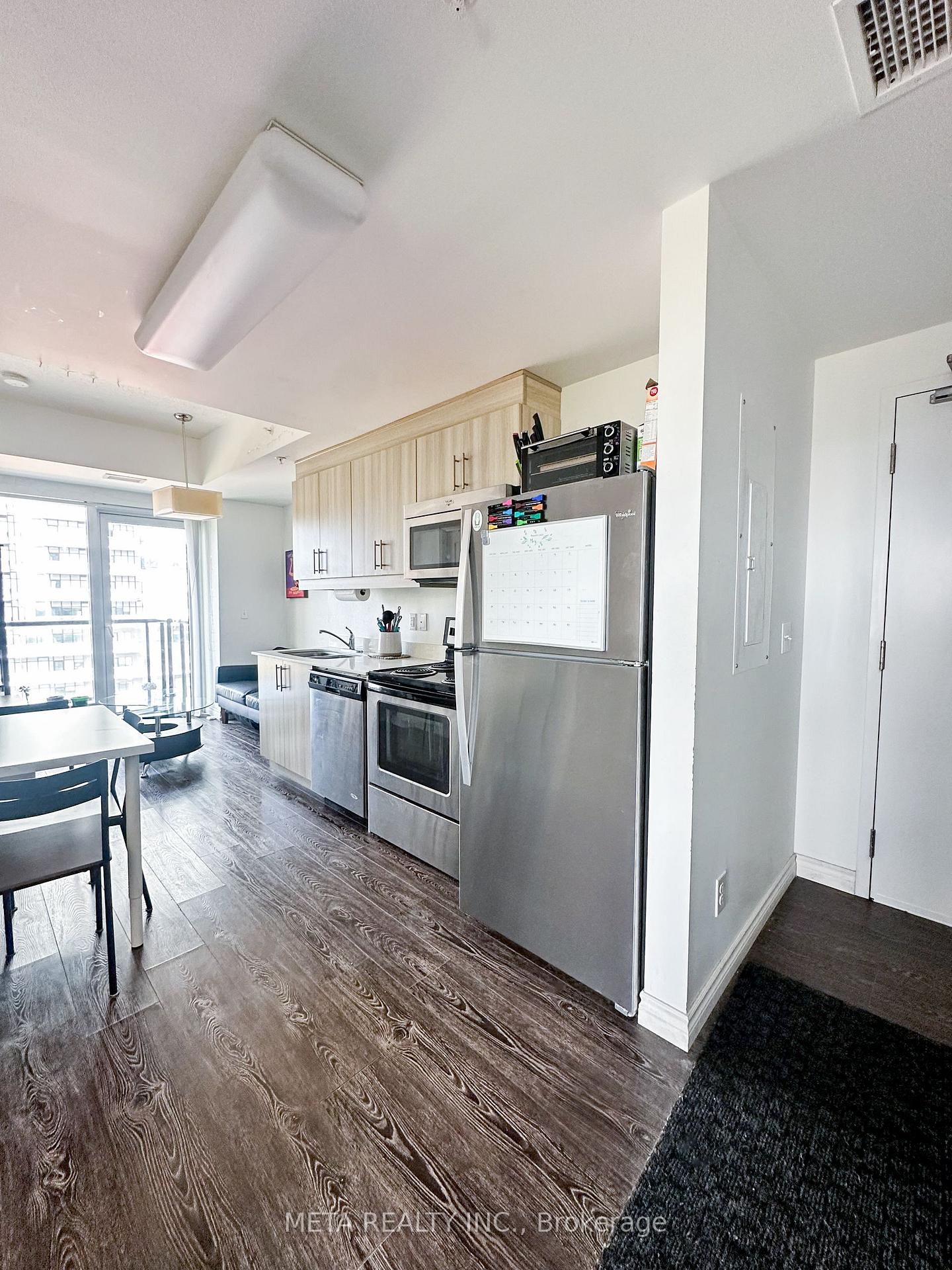 Photo 14 of Unit 1001, 158 King Street N, Waterloo — HOMEH
