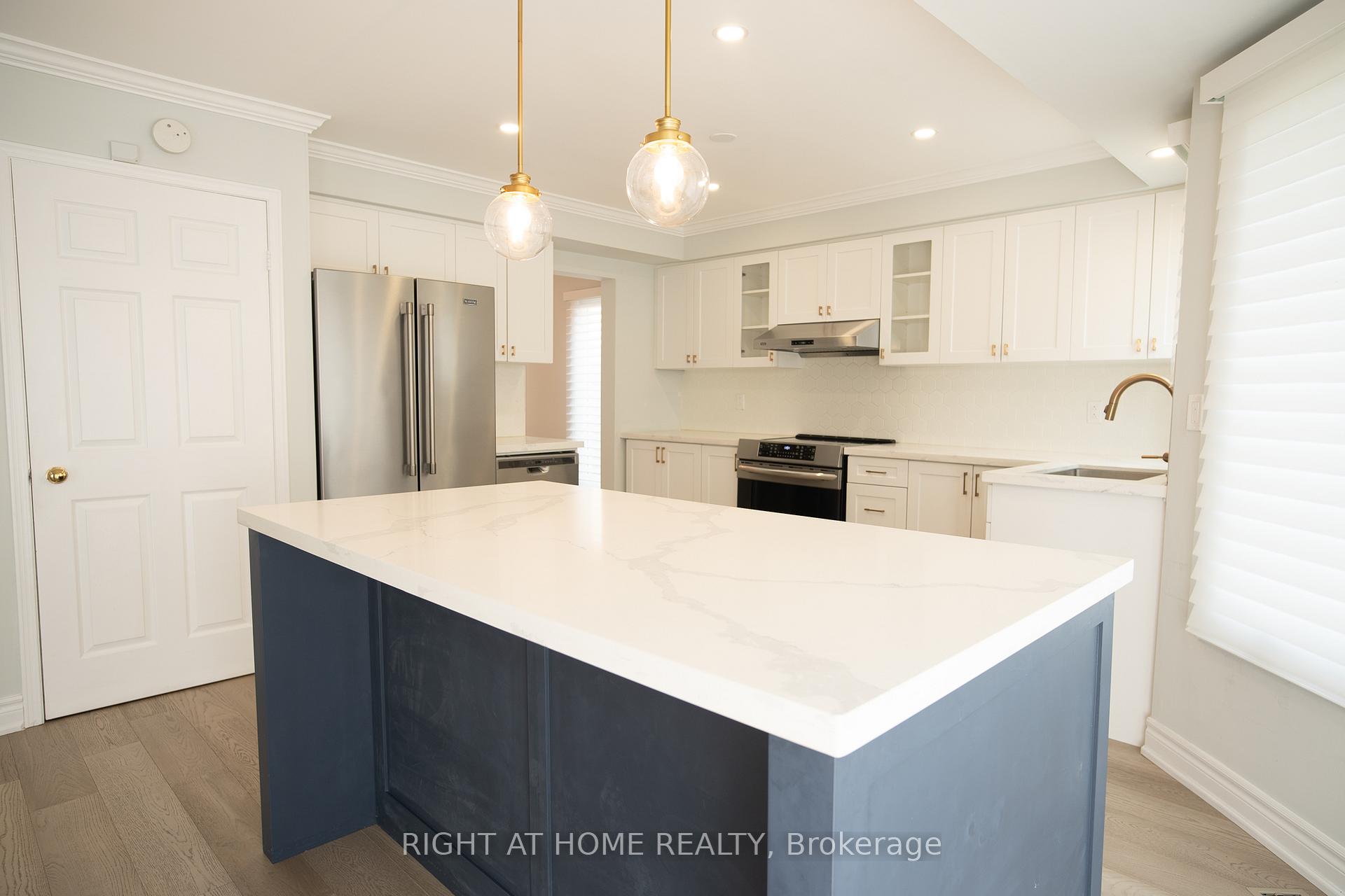 Photo 25 of 590 Springview Drive, Pickering, Amberlea — HOMEH