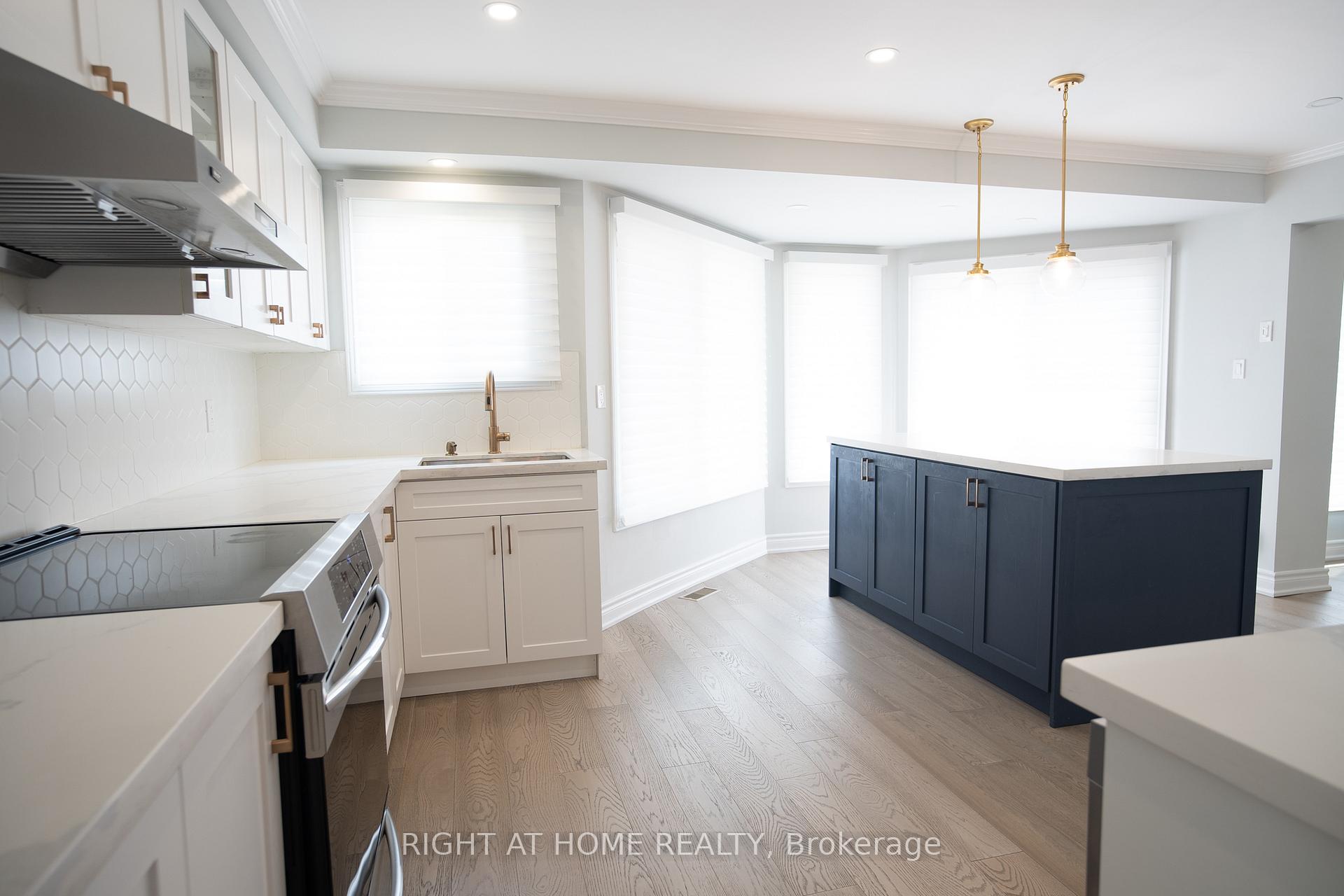Photo 17 of 590 Springview Drive, Pickering, Amberlea — HOMEH