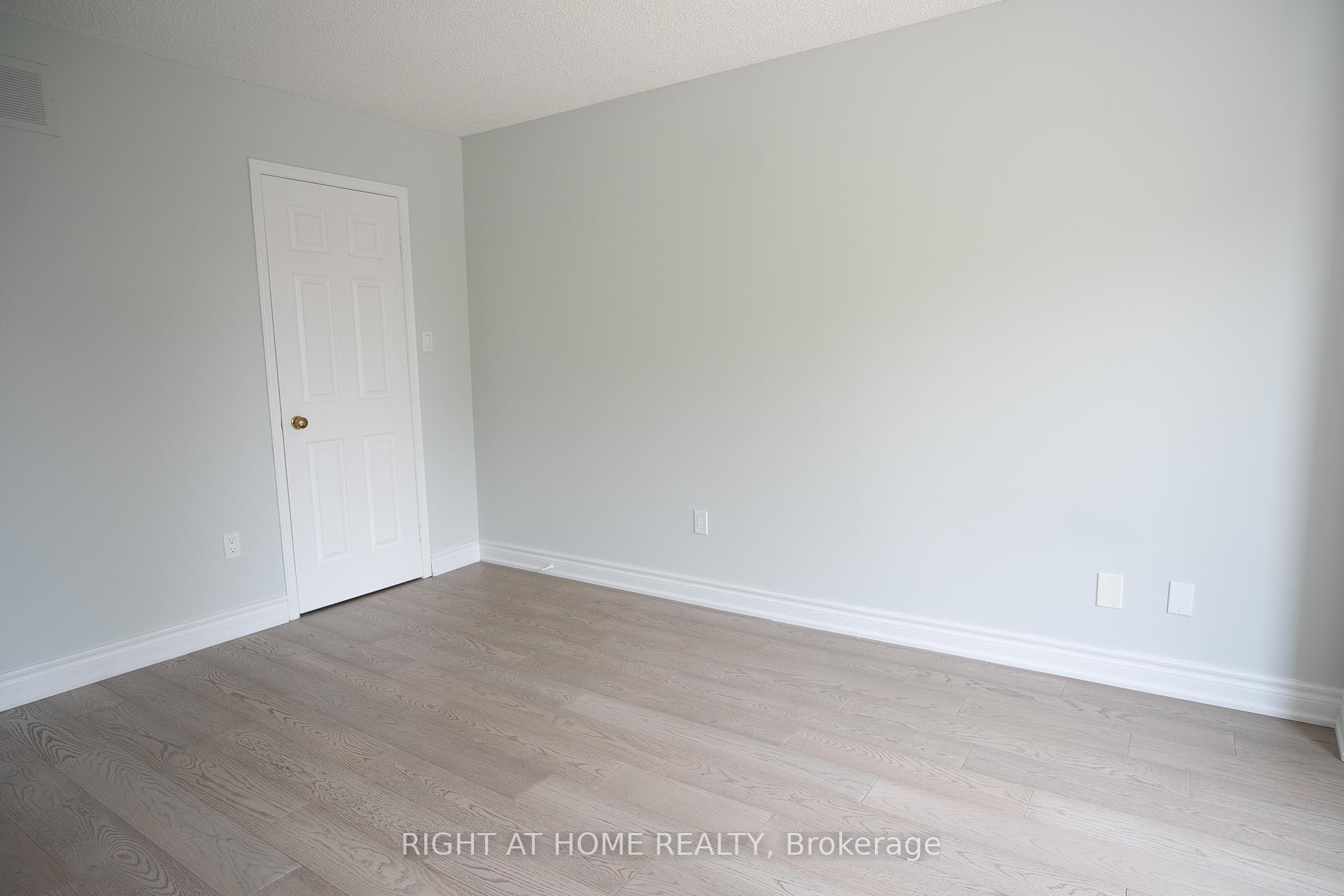 Photo 22 of 590 Springview Drive, Pickering, Amberlea — HOMEH
