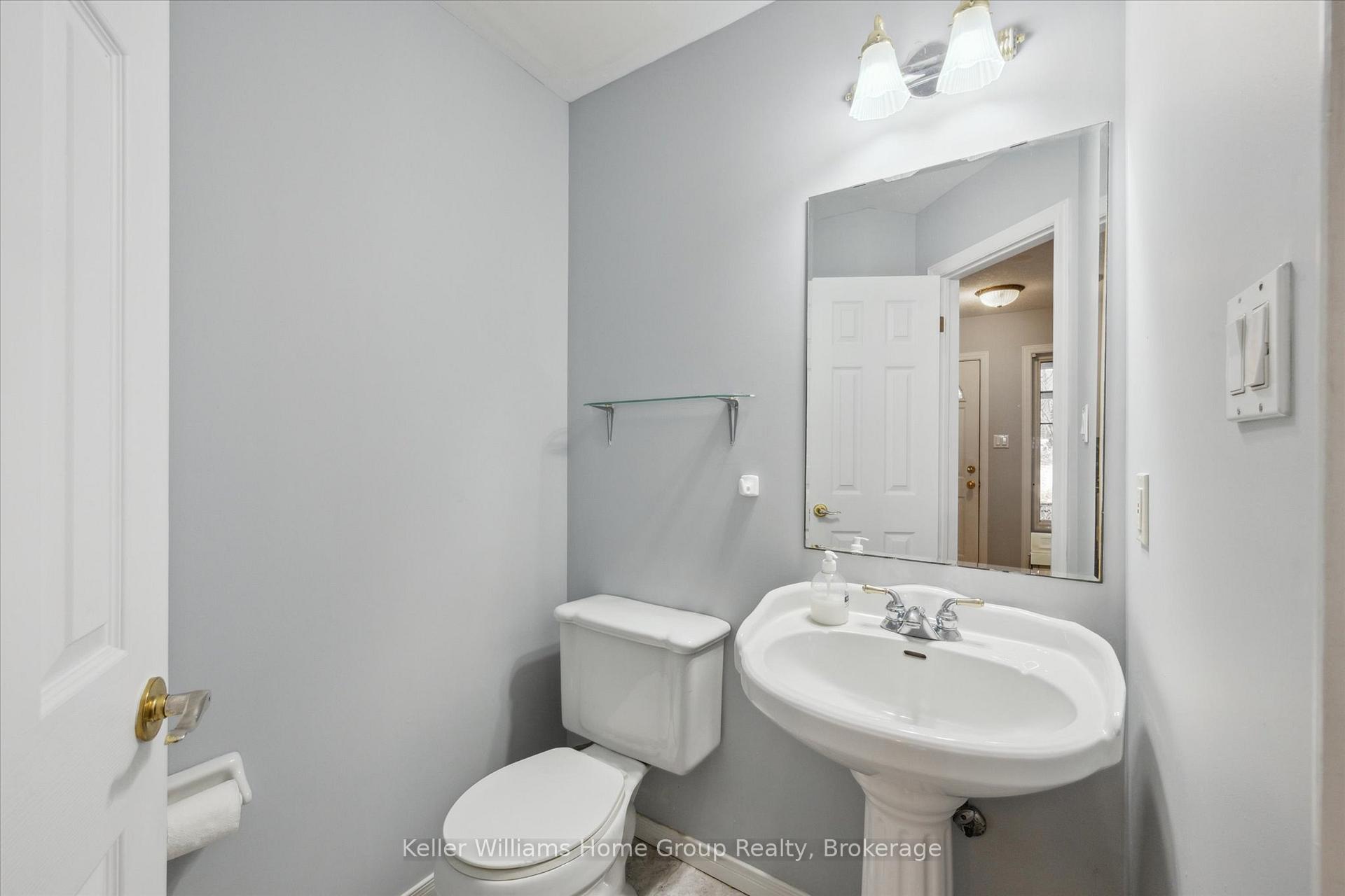 Photo 17 of 60 Camm Crescent, Guelph, Pineridge/Westminster Woods — HOMEH