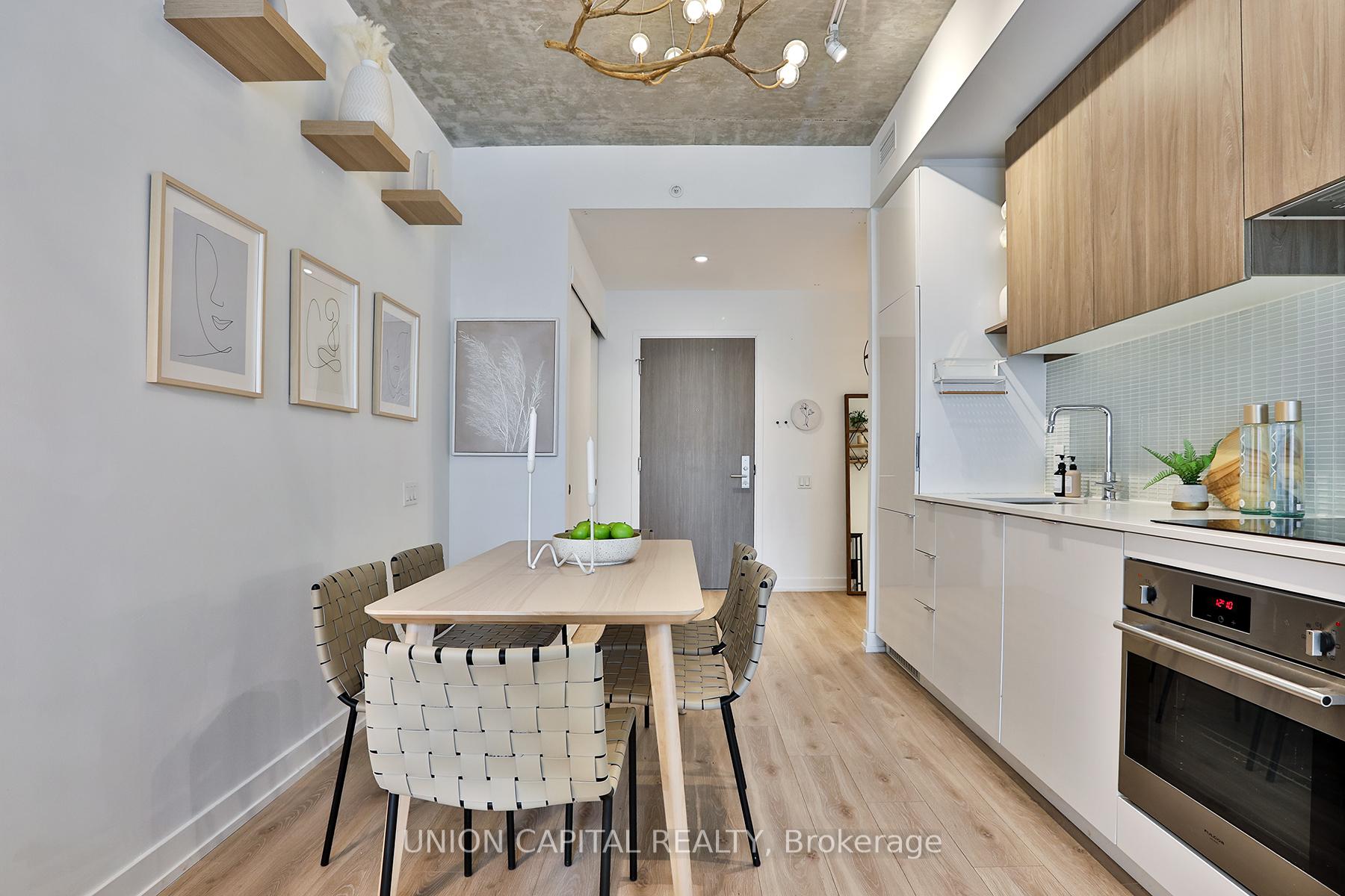Photo 10 of Unit 203, 161 Roehampton Avenue N, Toronto, Mount Pleasant West — HOMEH