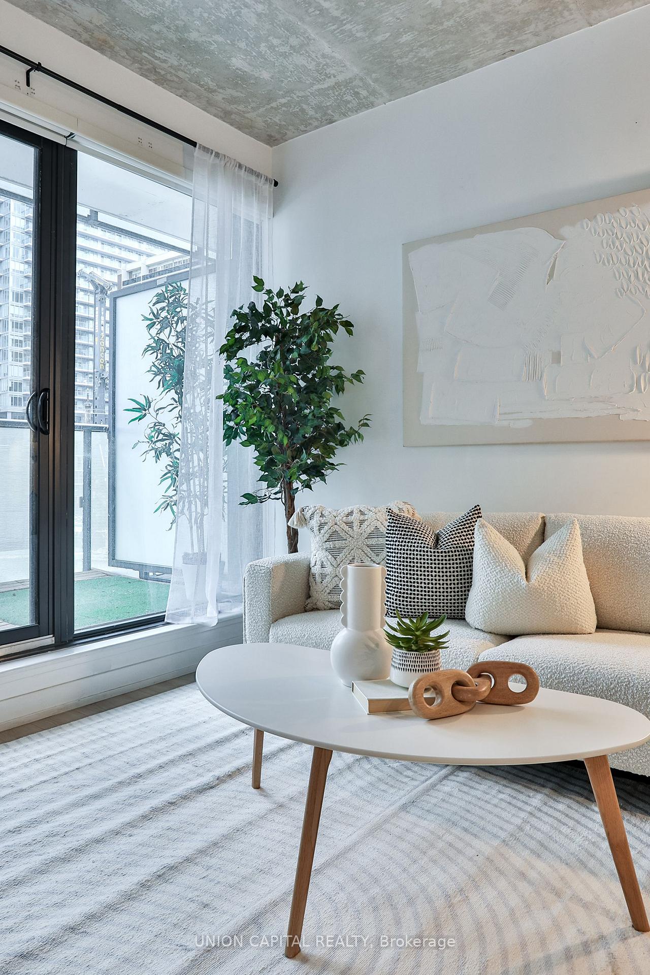 Photo 22 of Unit 203, 161 Roehampton Avenue N, Toronto, Mount Pleasant West — HOMEH