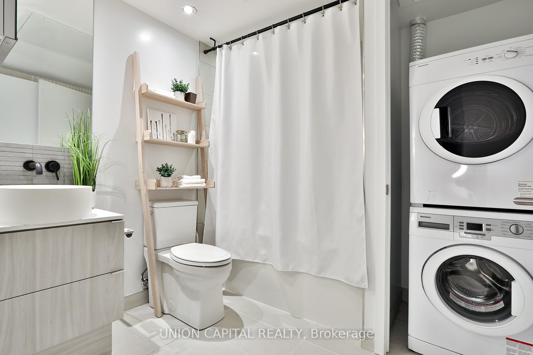 Photo 13 of Unit 203, 161 Roehampton Avenue N, Toronto, Mount Pleasant West — HOMEH