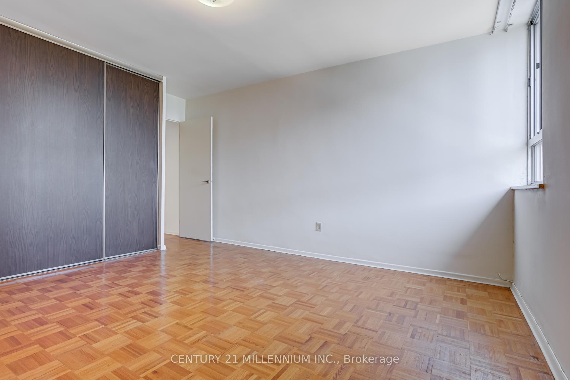 Photo 33 of Unit 2009, 5 Massey Square, Toronto, Crescent Town — HOMEH