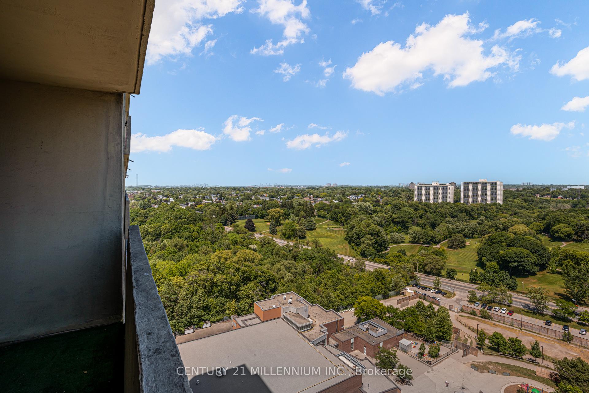 Photo 30 of Unit 2009, 5 Massey Square, Toronto, Crescent Town — HOMEH