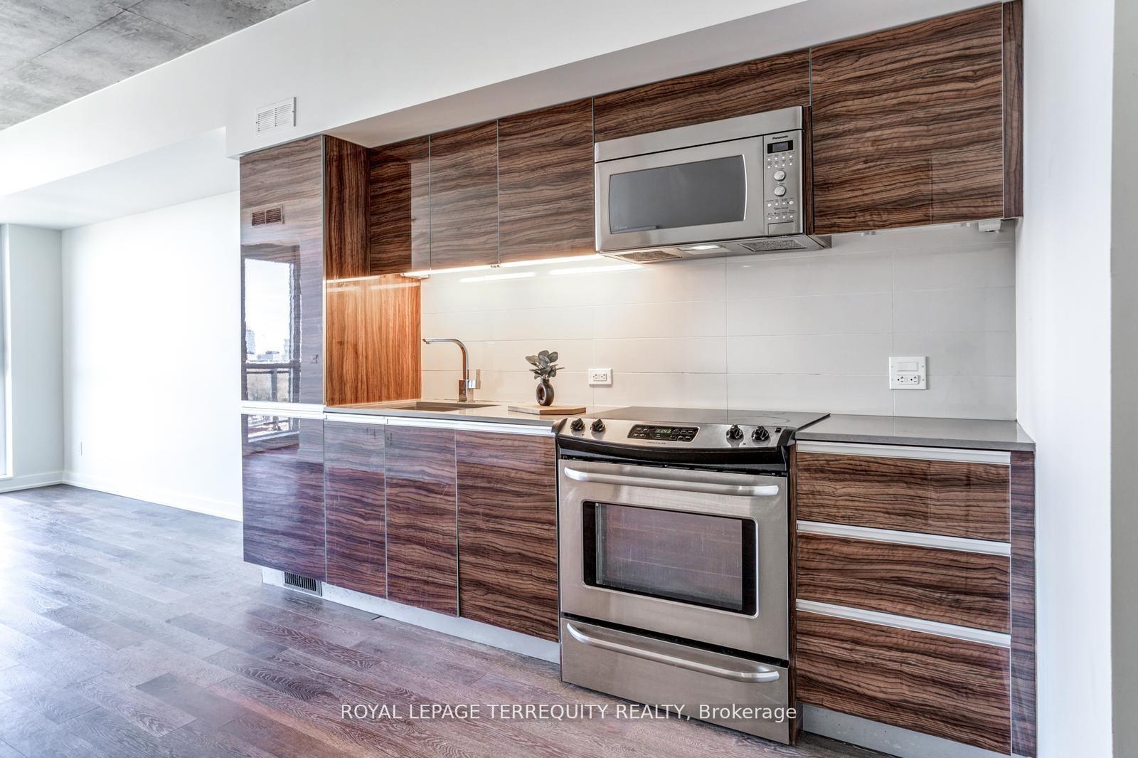 Photo 4 of Unit 1018, 1190 Dundas Street E, Toronto, South Riverdale — HOMEH
