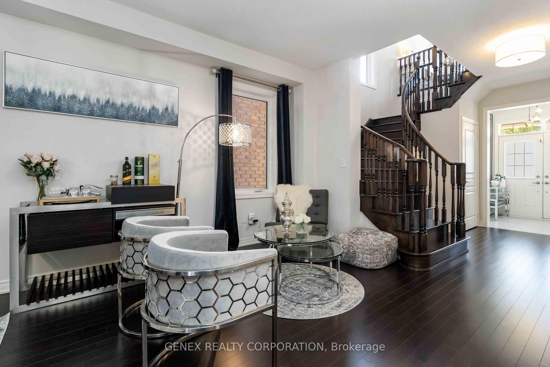 Photo 7 of 7 Antoine Street, Brampton, Northwest Brampton — HOMEH