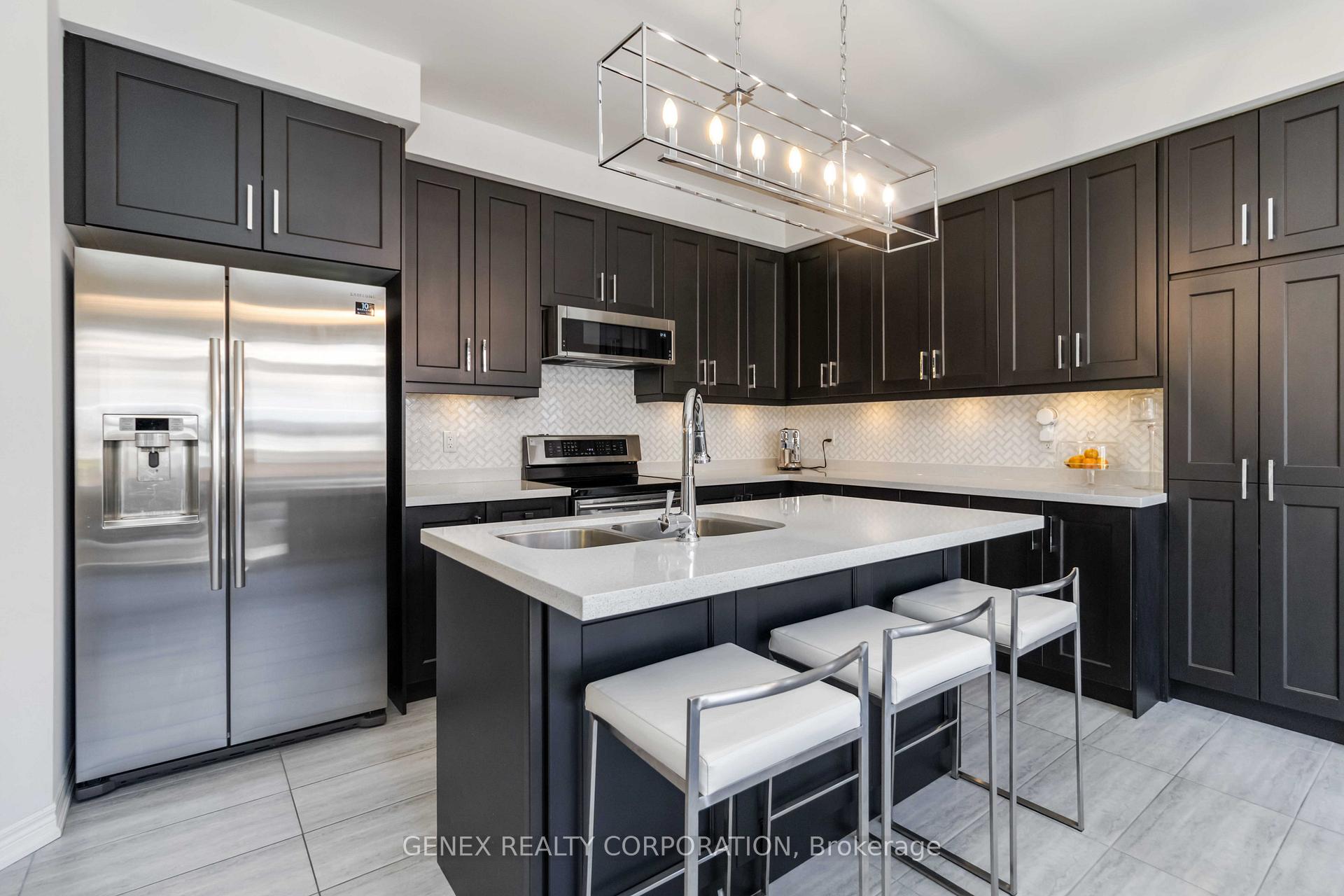 Photo 14 of 7 Antoine Street, Brampton, Northwest Brampton — HOMEH