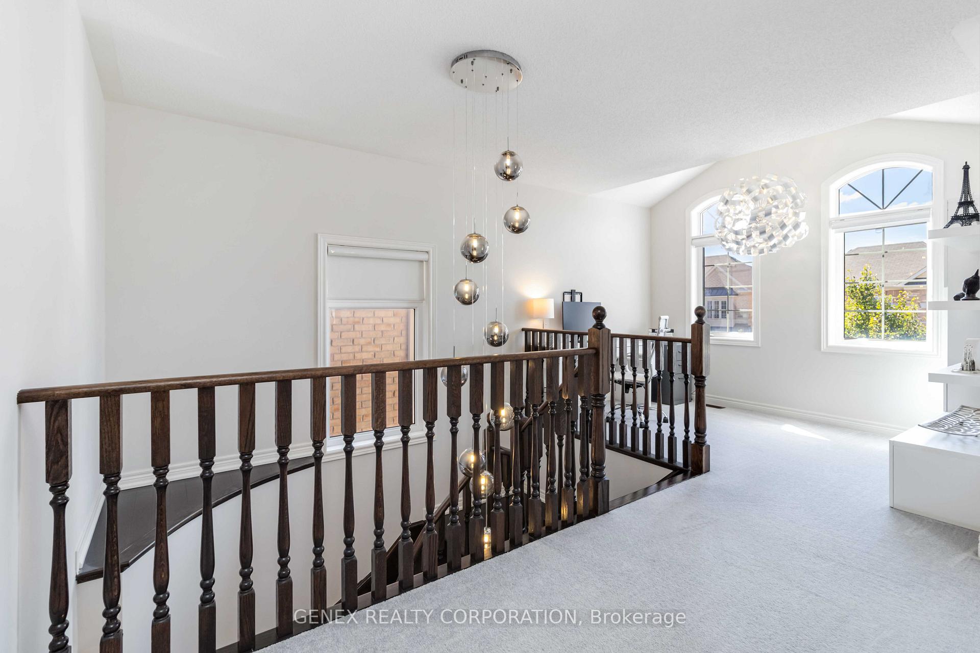 Photo 20 of 7 Antoine Street, Brampton, Northwest Brampton — HOMEH
