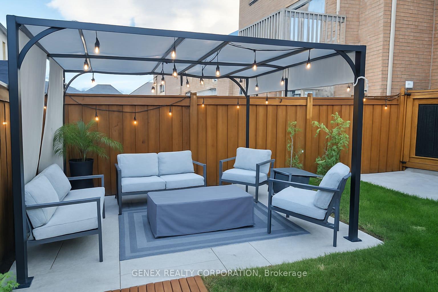 Photo 48 of 7 Antoine Street, Brampton, Northwest Brampton — HOMEH