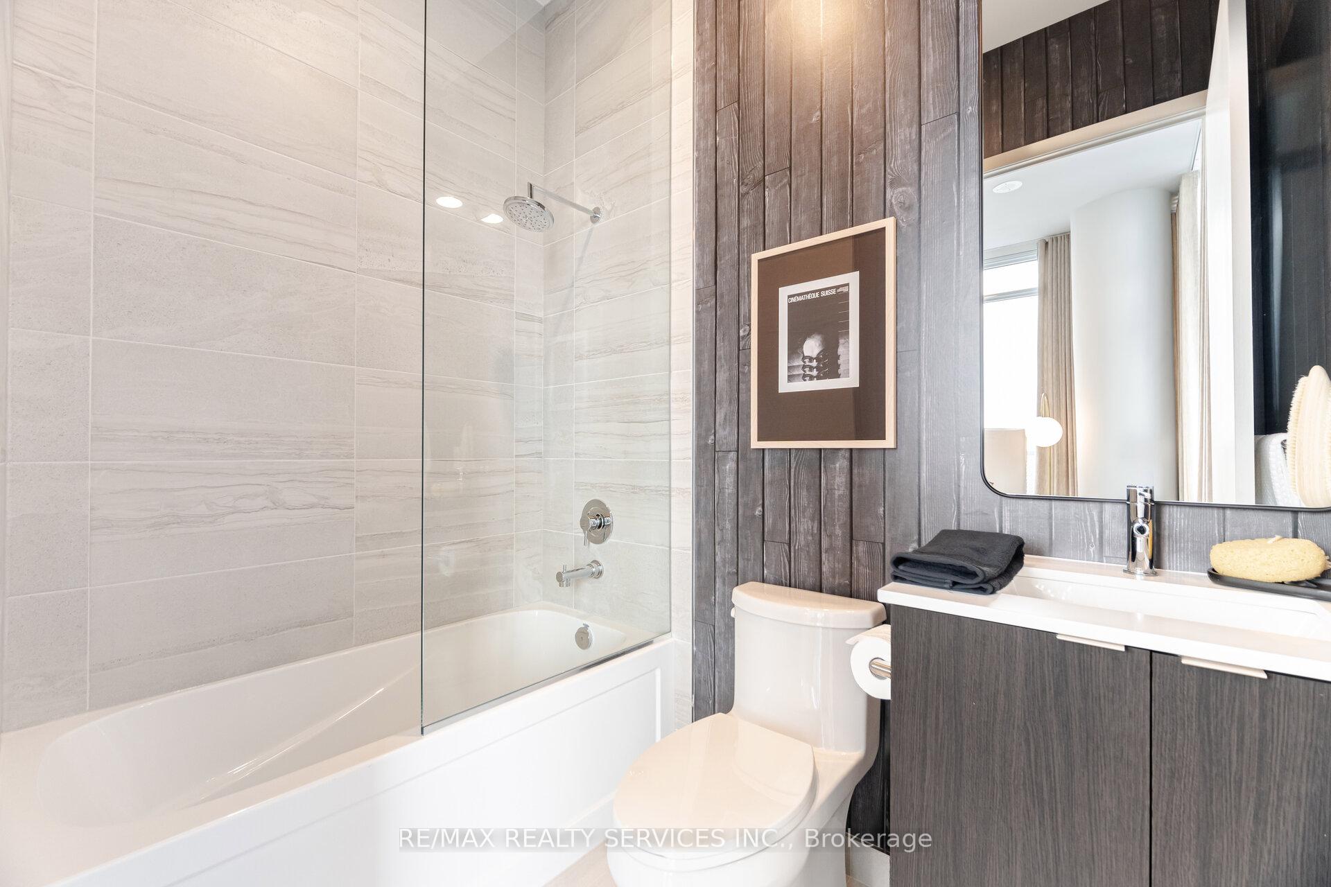 Photo 33 of Unit PH103, 138 Downes Street, Toronto, Waterfront Communities — HOMEH