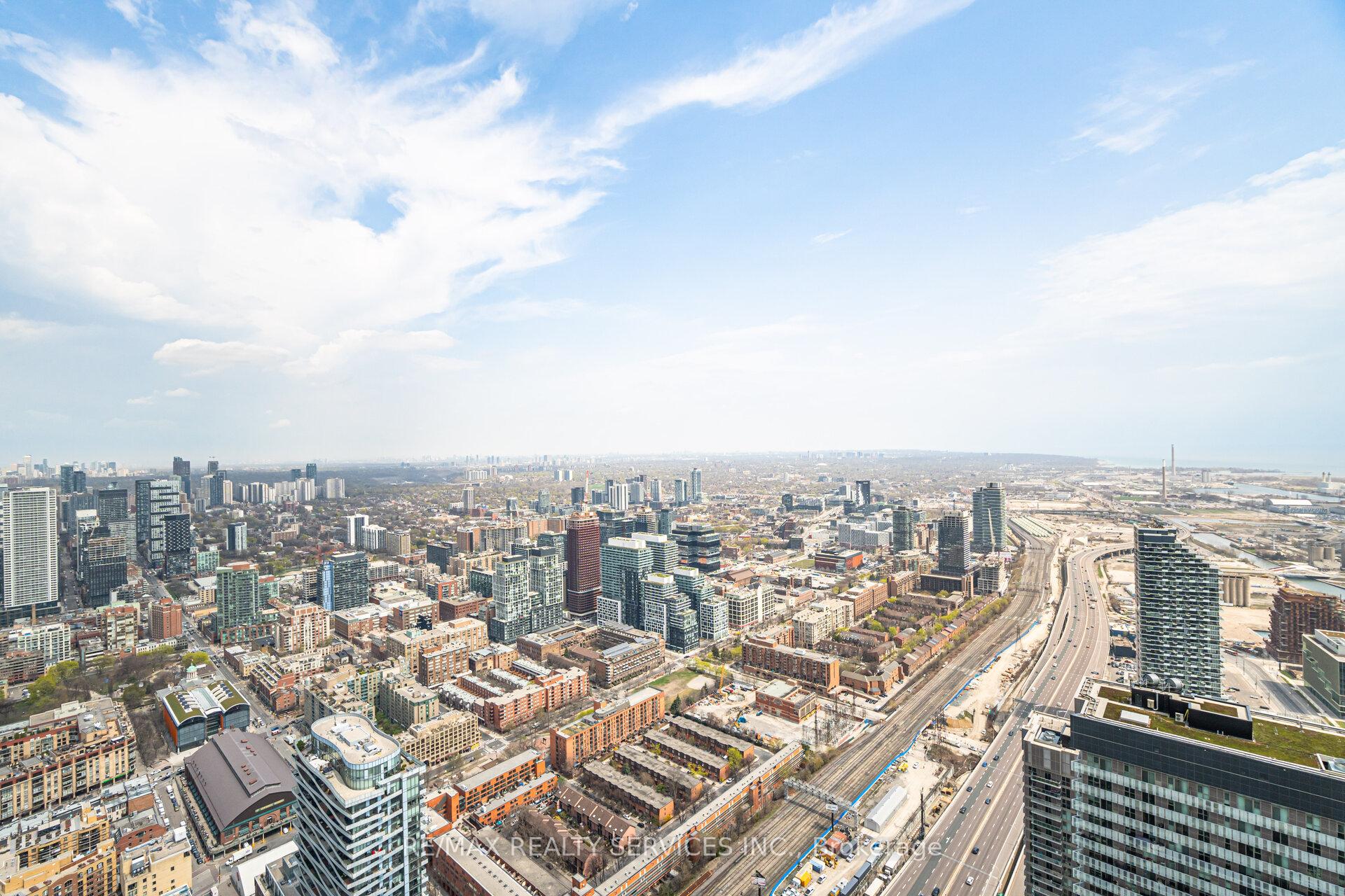 Photo 41 of Unit PH103, 138 Downes Street, Toronto, Waterfront Communities — HOMEH