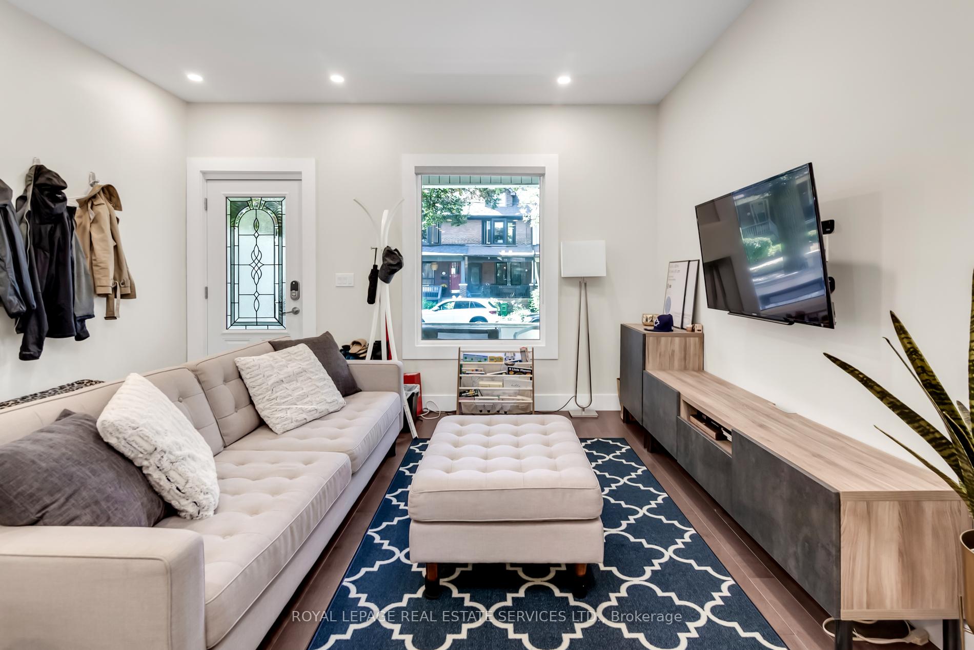 Photo 11 of 129 Langford Avenue, Toronto, Danforth — HOMEH