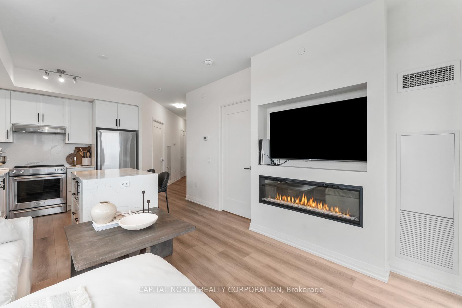 Front of Unit 1011, 9000 Jane Street